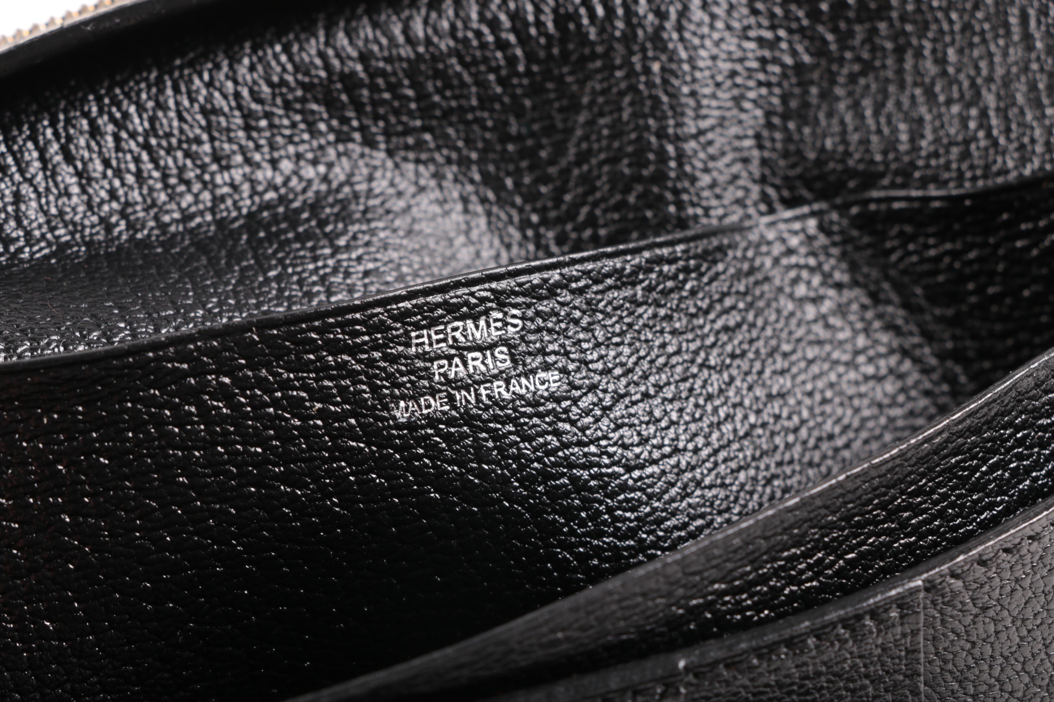 Hermès Paris Black Chevre Mysore Leather Bearn Wallet