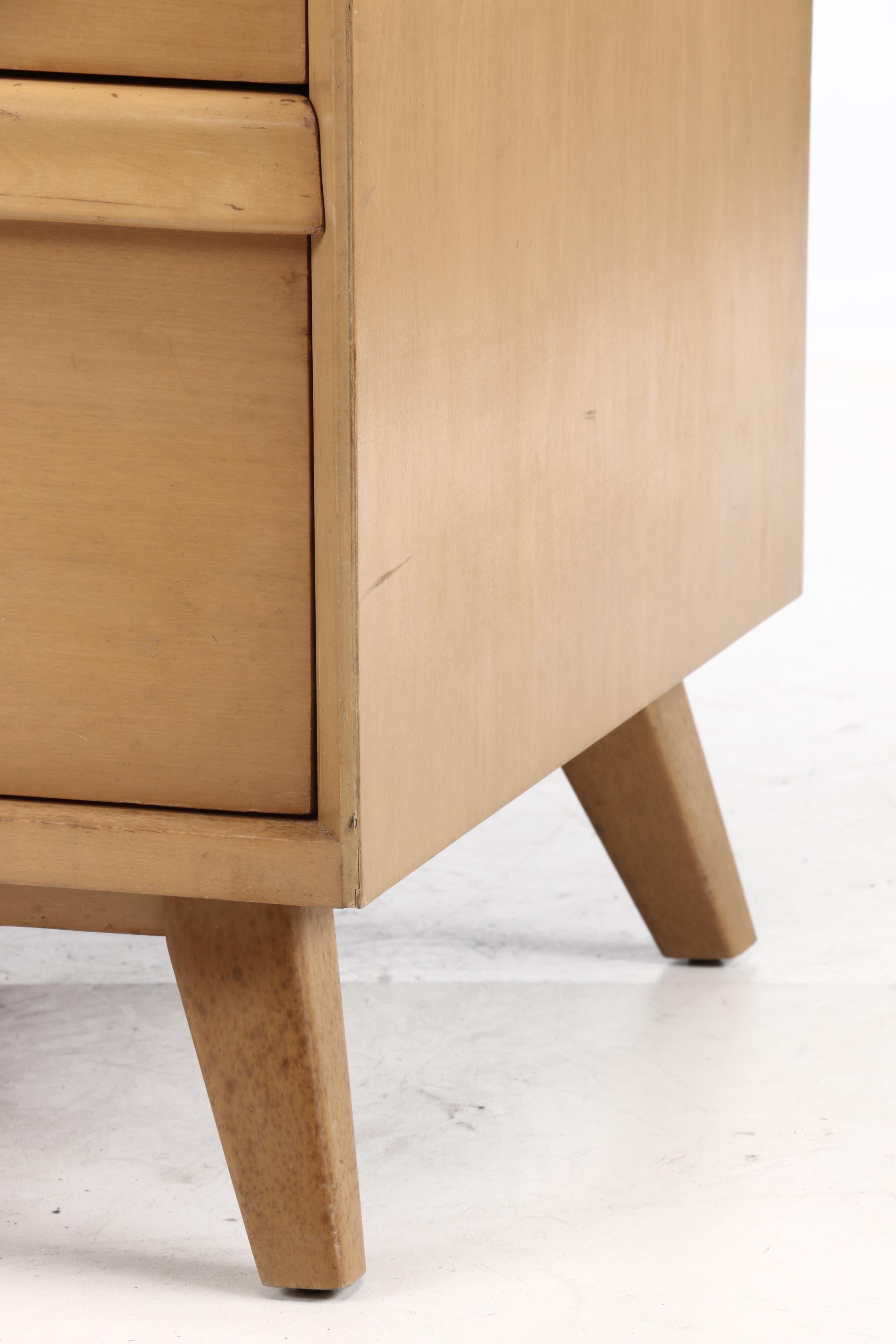 Mid Century Modern Baumritter "Birchcraft" Chest