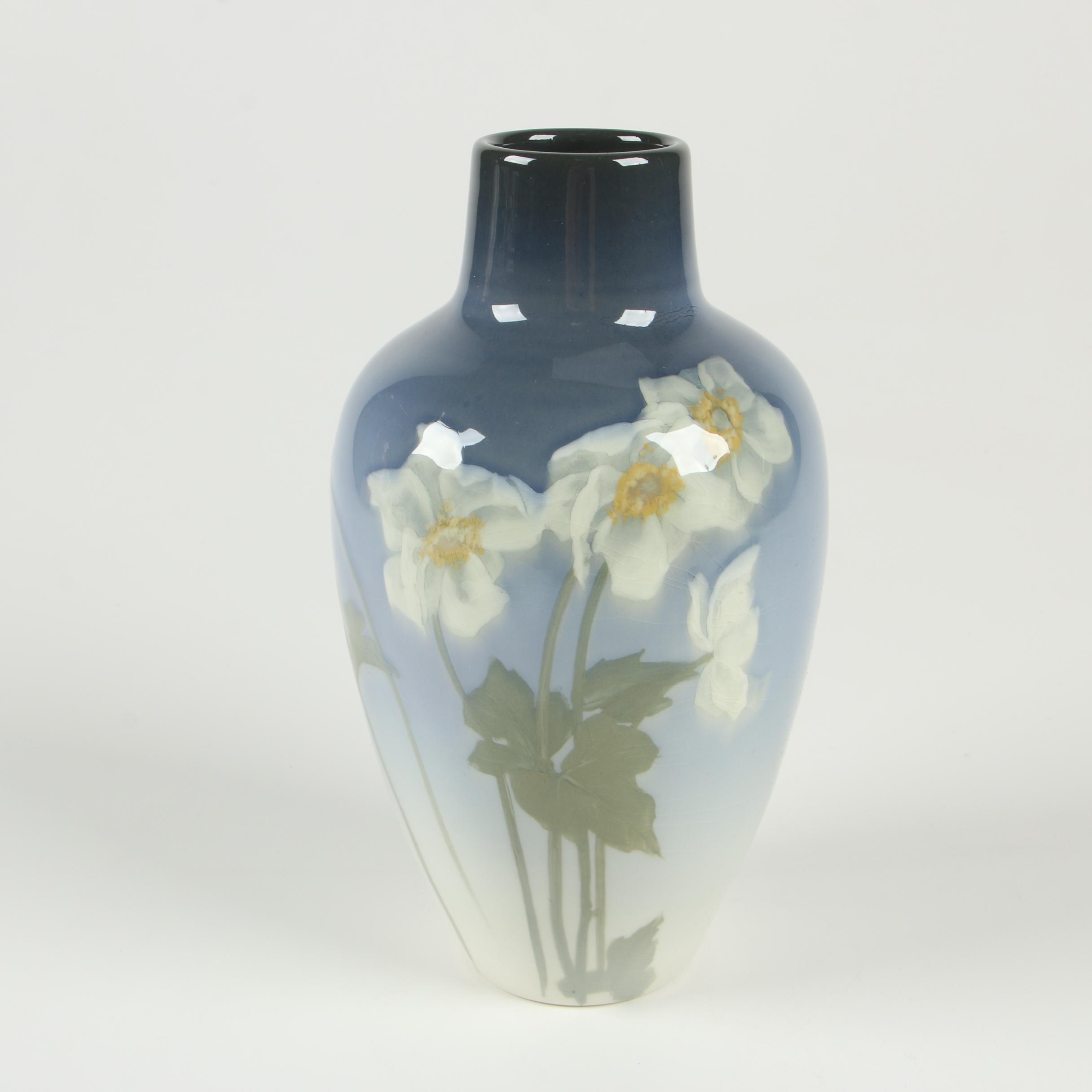 Sarah Elizabeth Coyne Rookwood Pottery High Glaze Vase, 1908