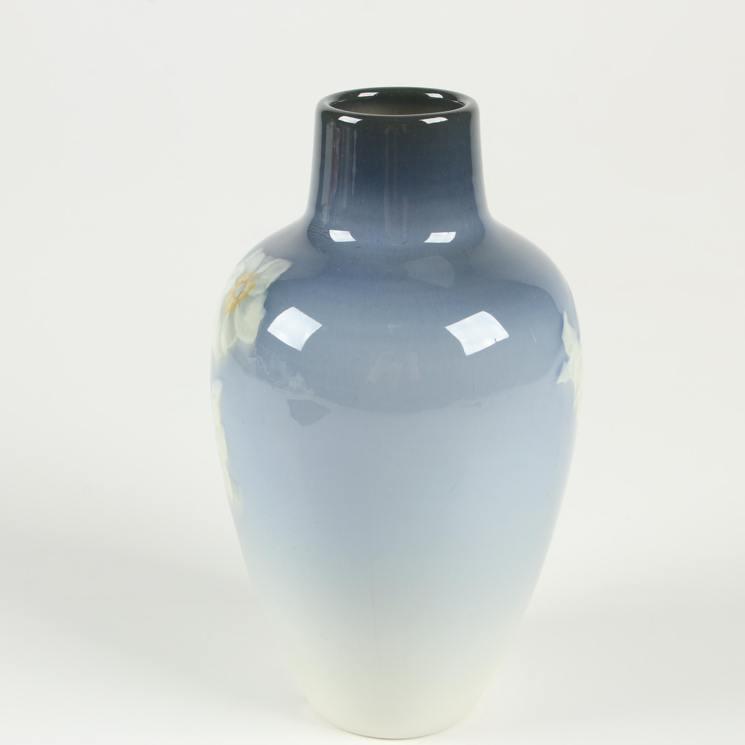 Sarah Elizabeth Coyne Rookwood Pottery High Glaze Vase, 1908