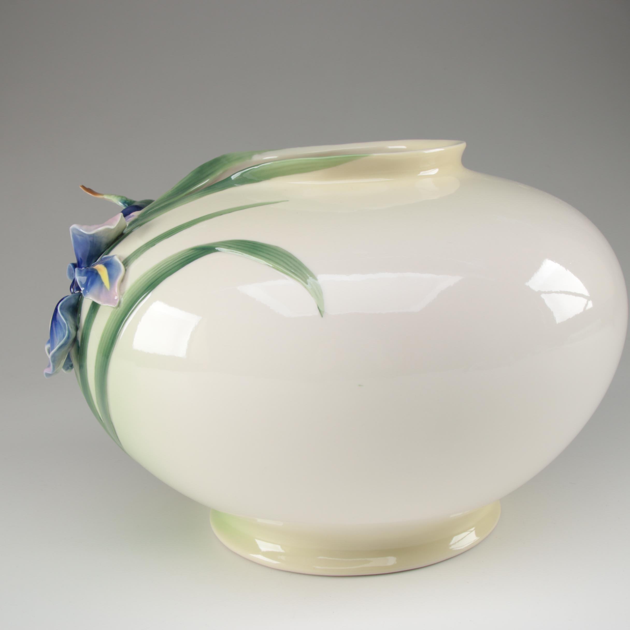 Franz Collection "Long Tail Hummingbird" Bowl Shaped Vase, Contemporary
