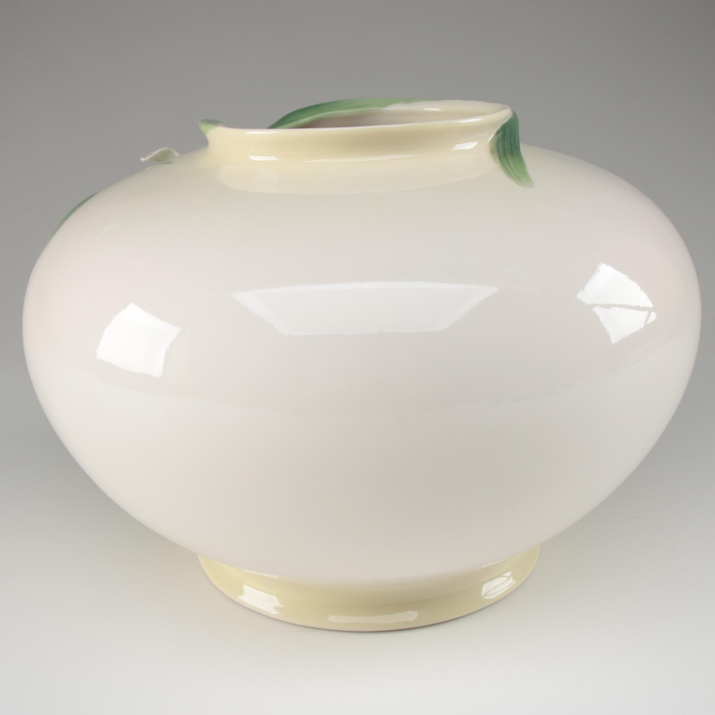 Franz Collection "Long Tail Hummingbird" Bowl Shaped Vase, Contemporary
