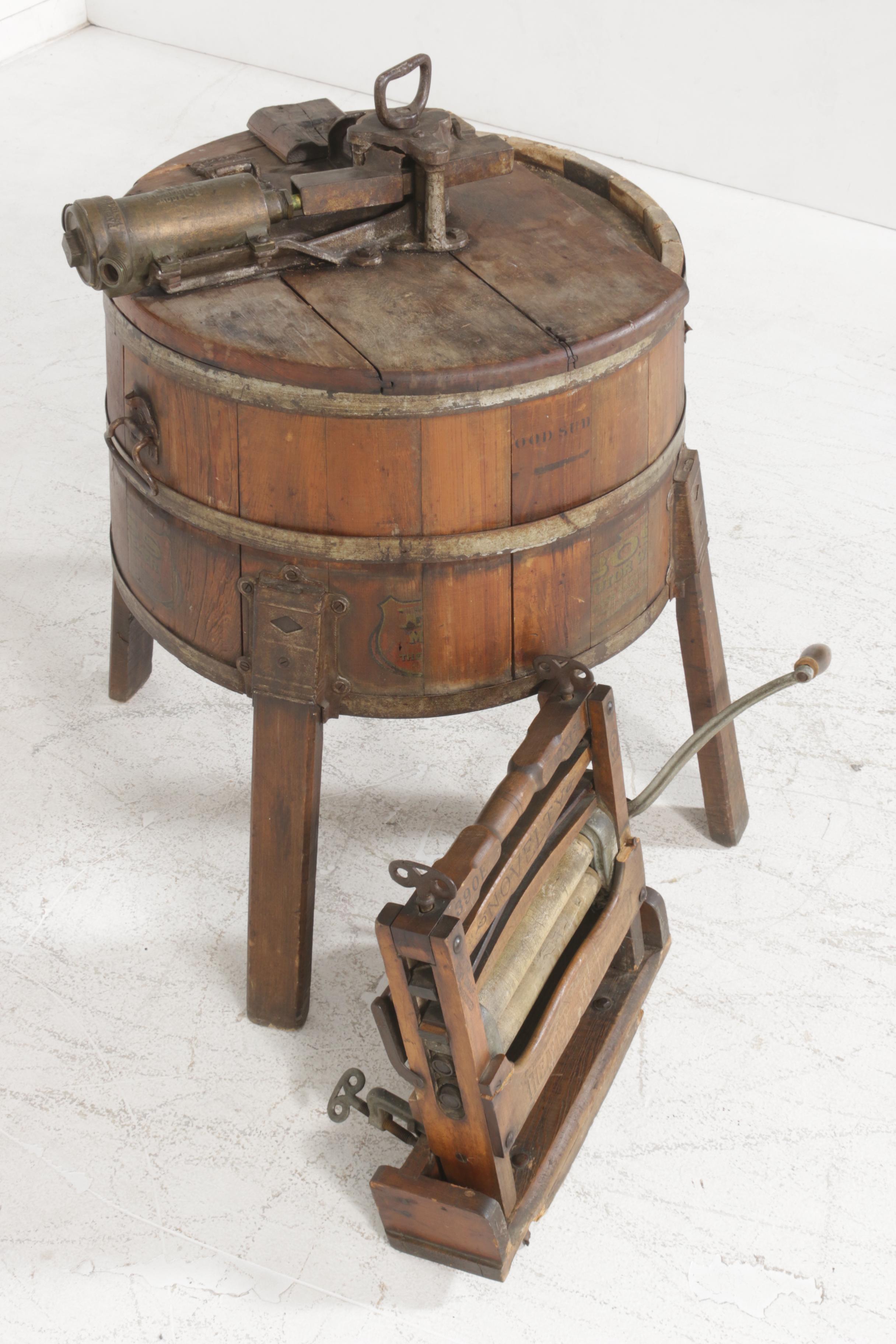 Boss Semi-Springless Model G Clothes Washer Machine with Ringer, Antique