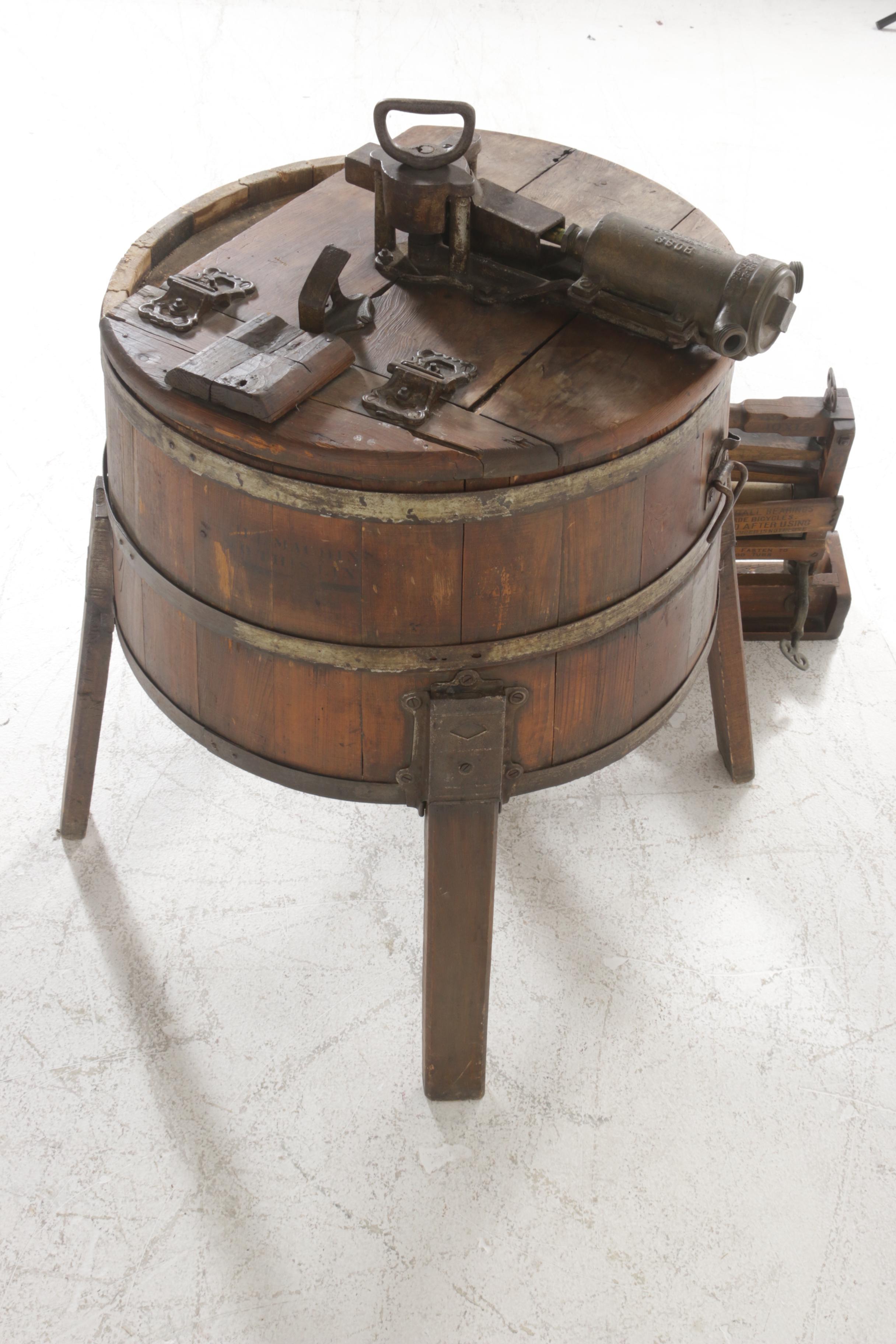 Boss Semi-Springless Model G Clothes Washer Machine with Ringer, Antique