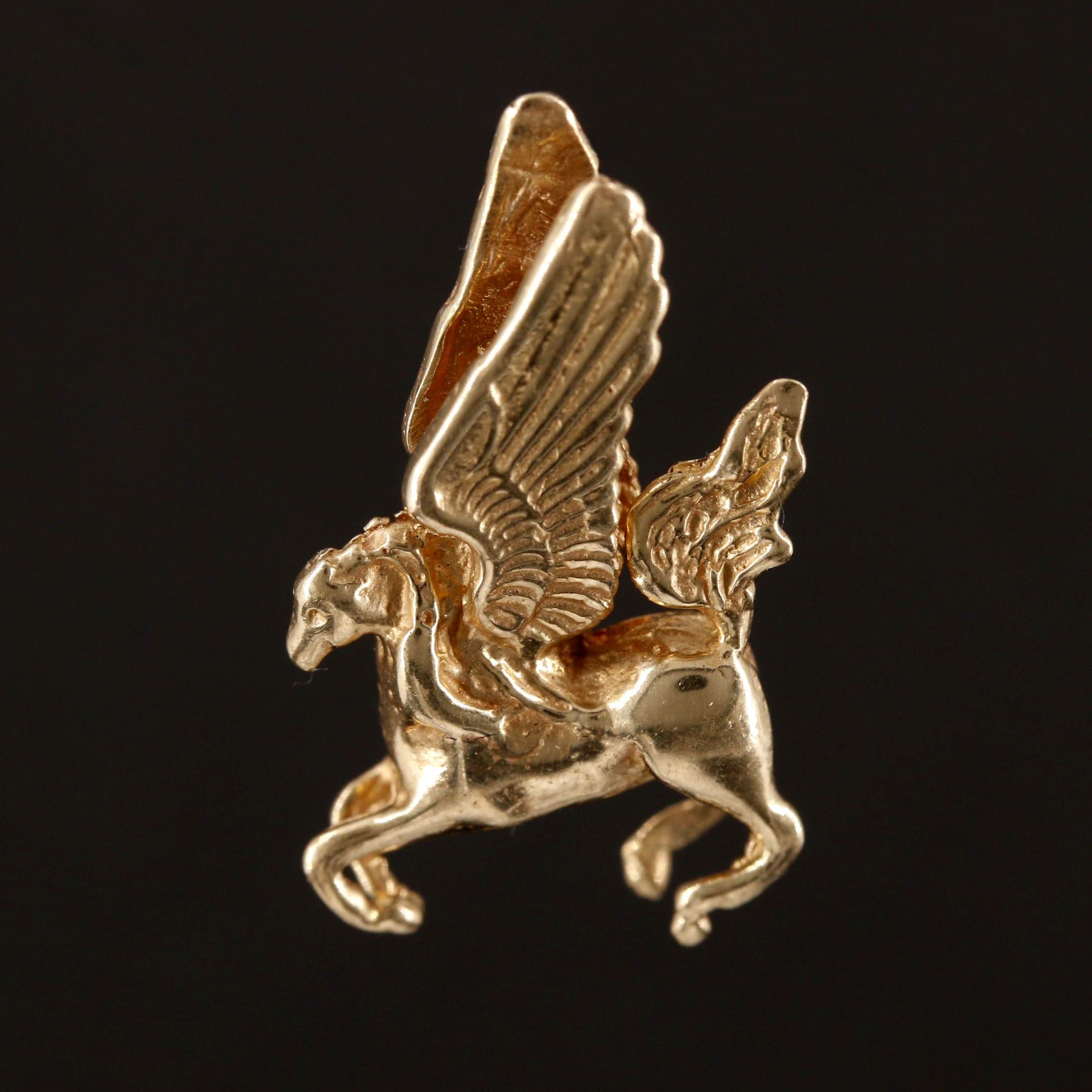 10K Yellow Gold Pegasus Pendant
