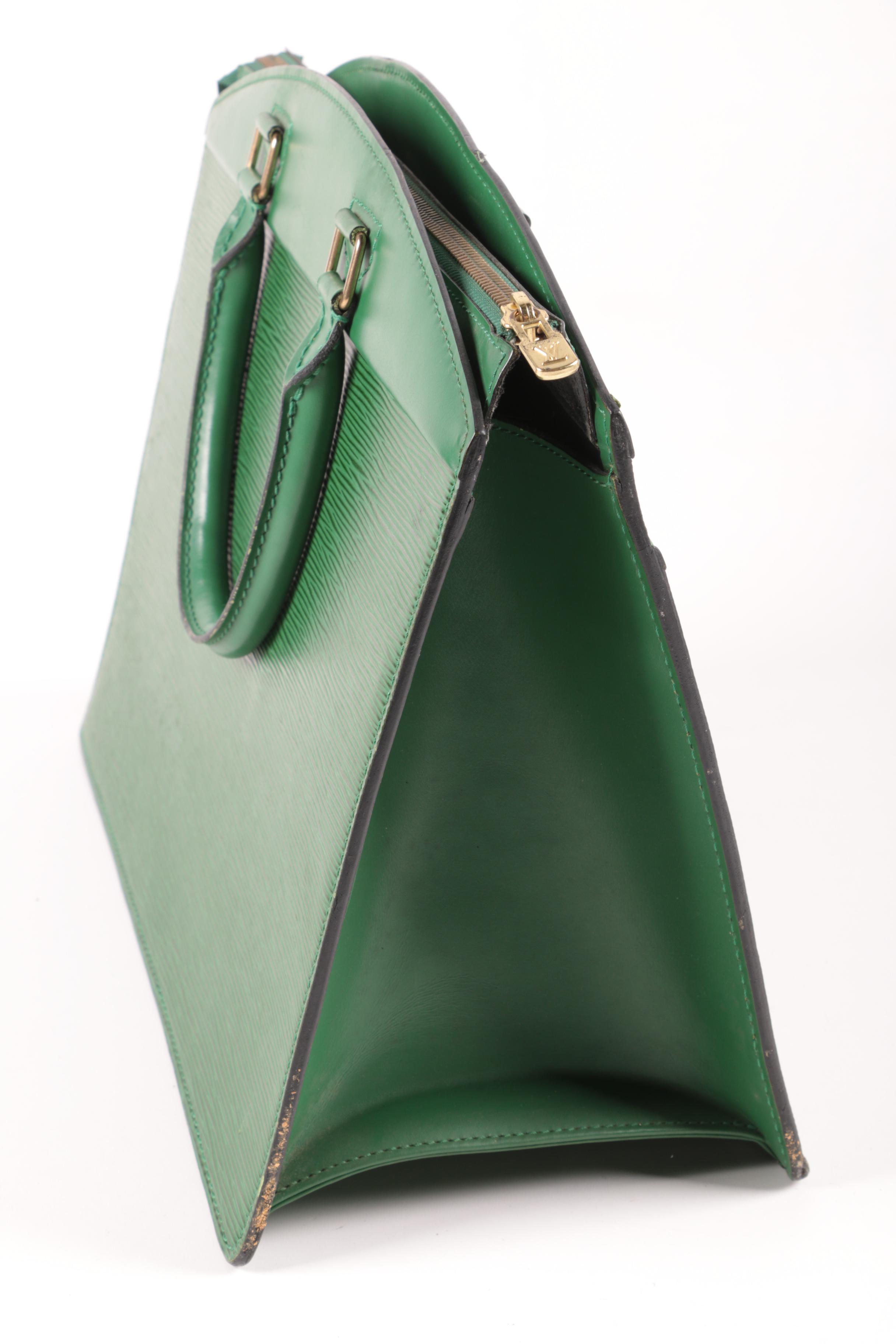 Louis Vuitton Paris Riviera Tote in Borneo Green Epi Leather