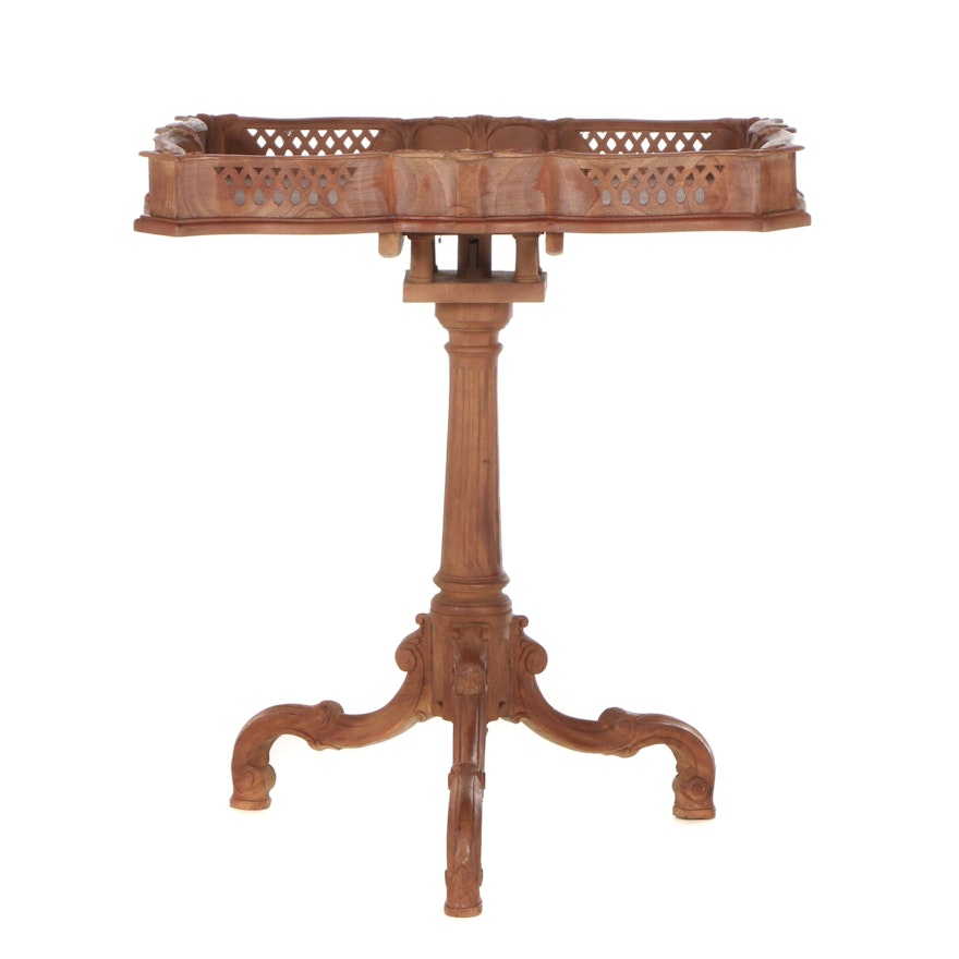 George II Style Carved Hardwood Birdcage-Action Tripod Table, Late 20th Century
