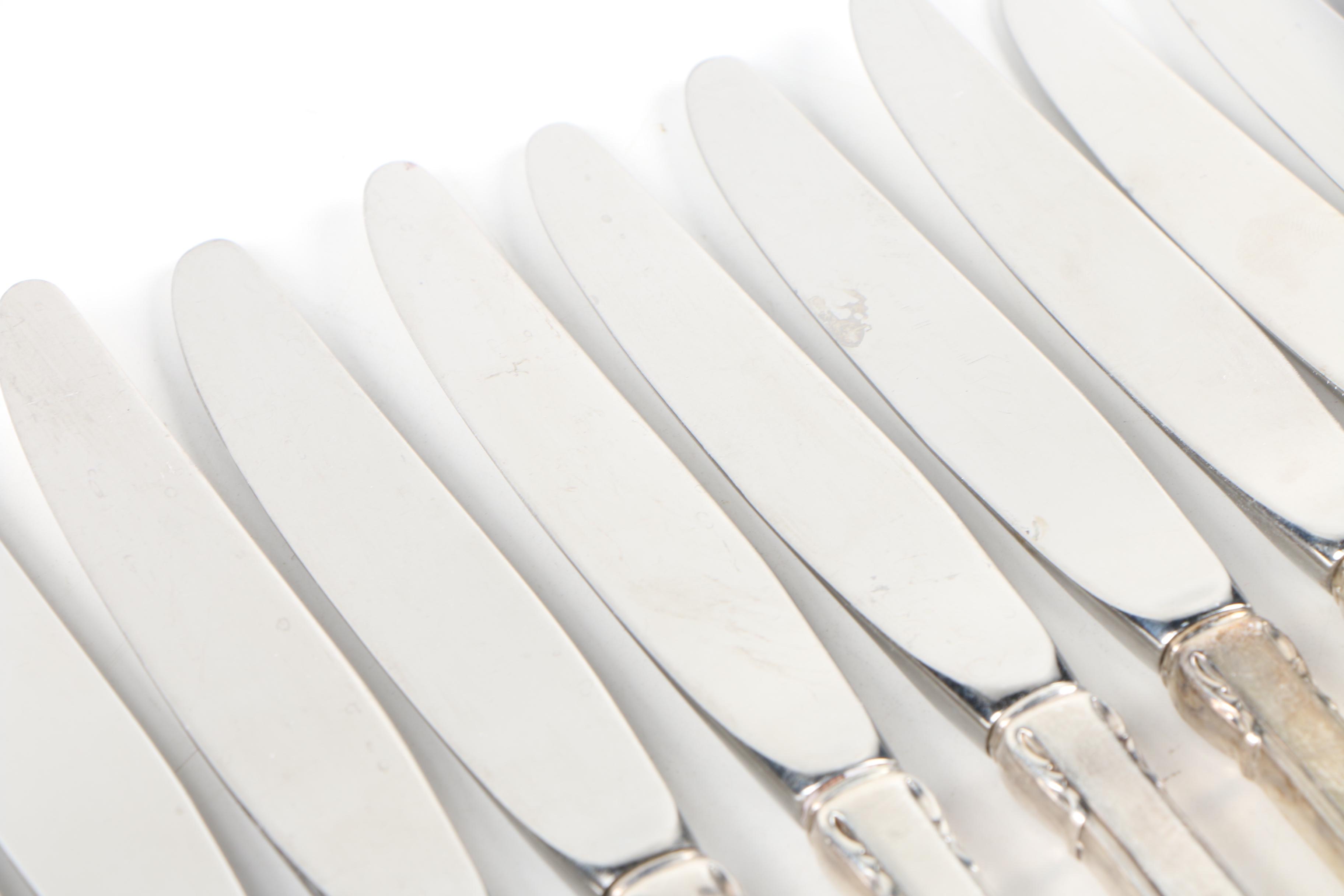 Sterling Silver Reed & Barton "Mirrorstele" Flatware and Hunt Pie Server