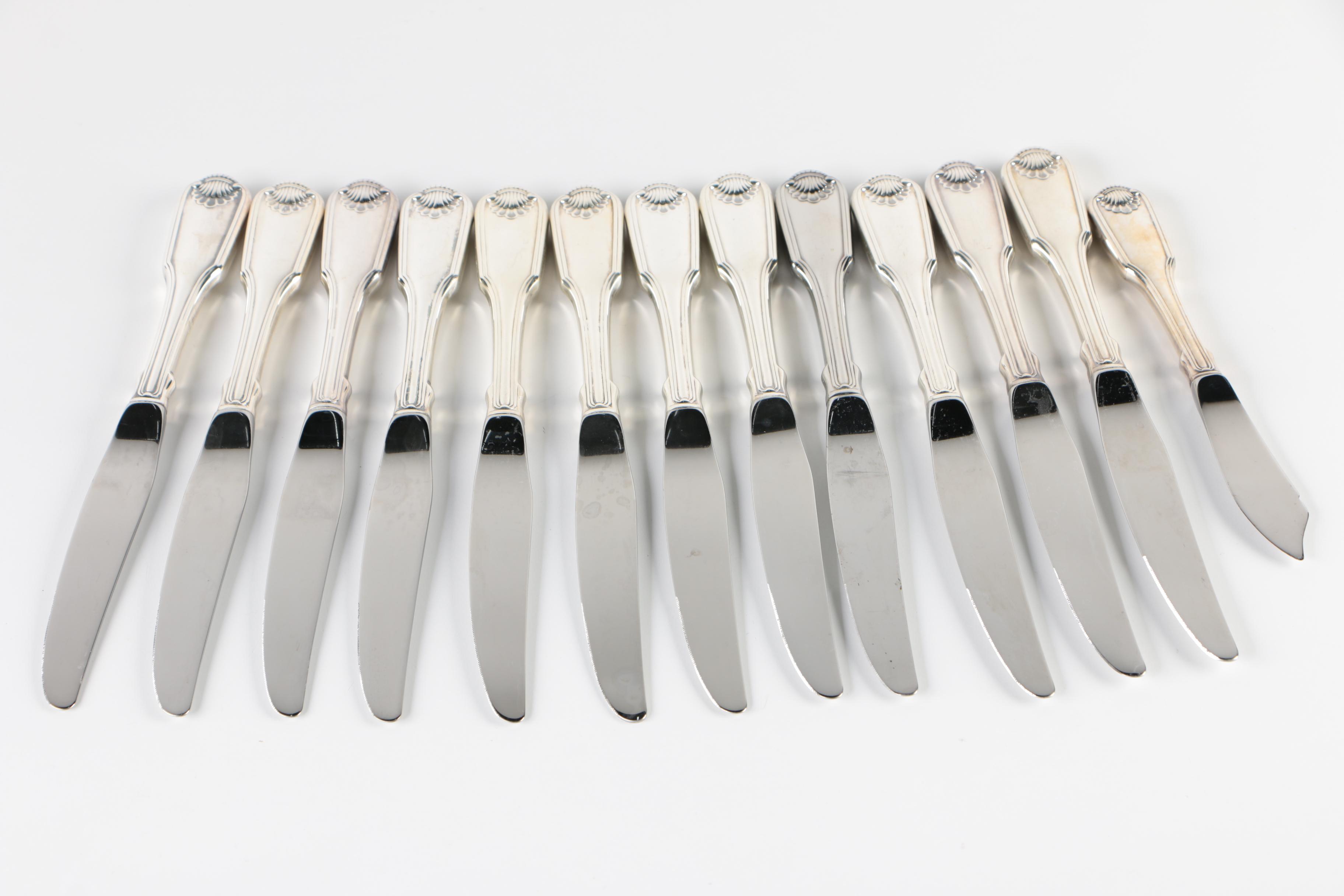 Oneida "Silver Shell" Silver Plate Flatware and Serving Utensils with Chest