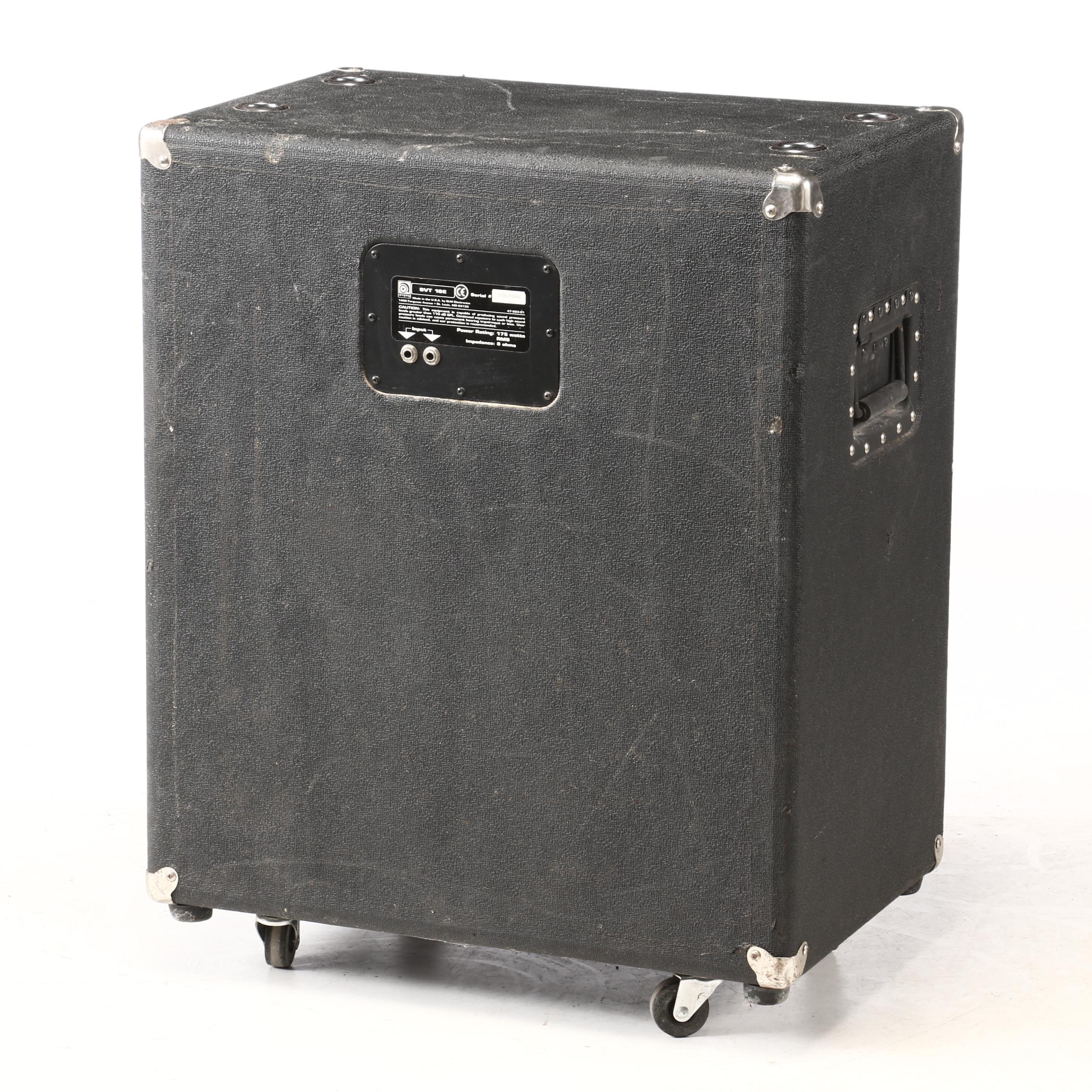 Ampeg Classic Series Passive Bass Speaker Cabinet