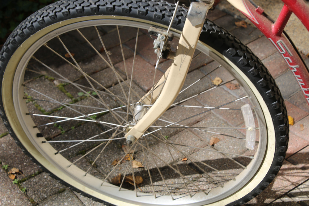 Schwinn 6 Speed Women's Cruiser Bike, Contemporary