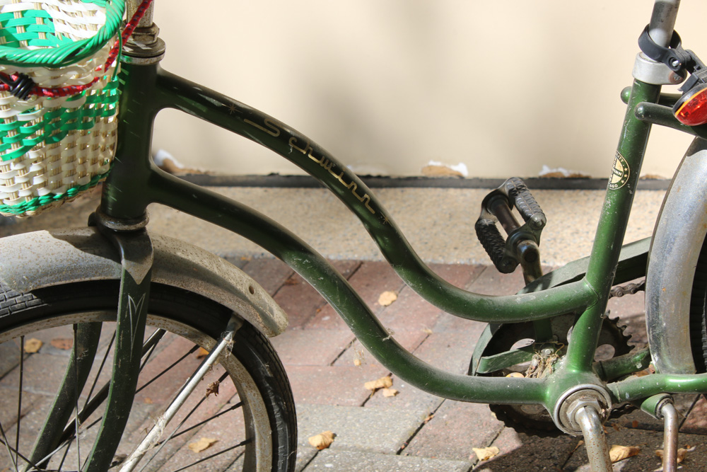 Schwinn "Lil' Chik" Sting-Ray Child's Banana Seat Bicycle, Mid-20th Century