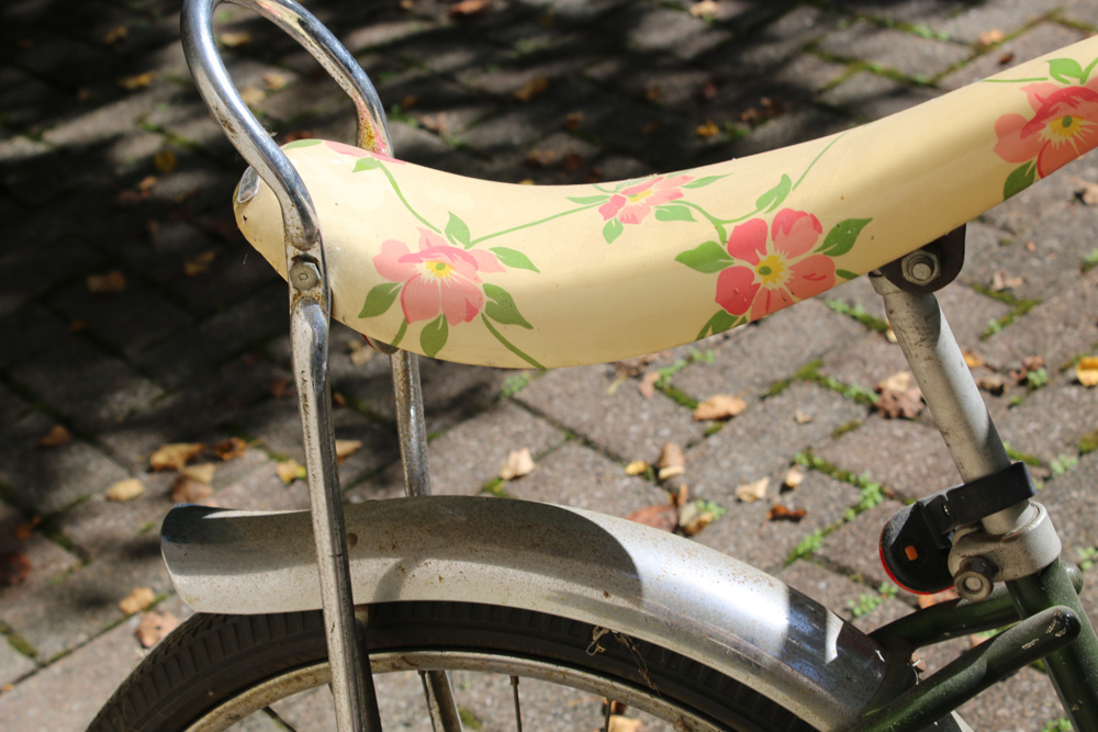 Schwinn "Lil' Chik" Sting-Ray Child's Banana Seat Bicycle, Mid-20th Century