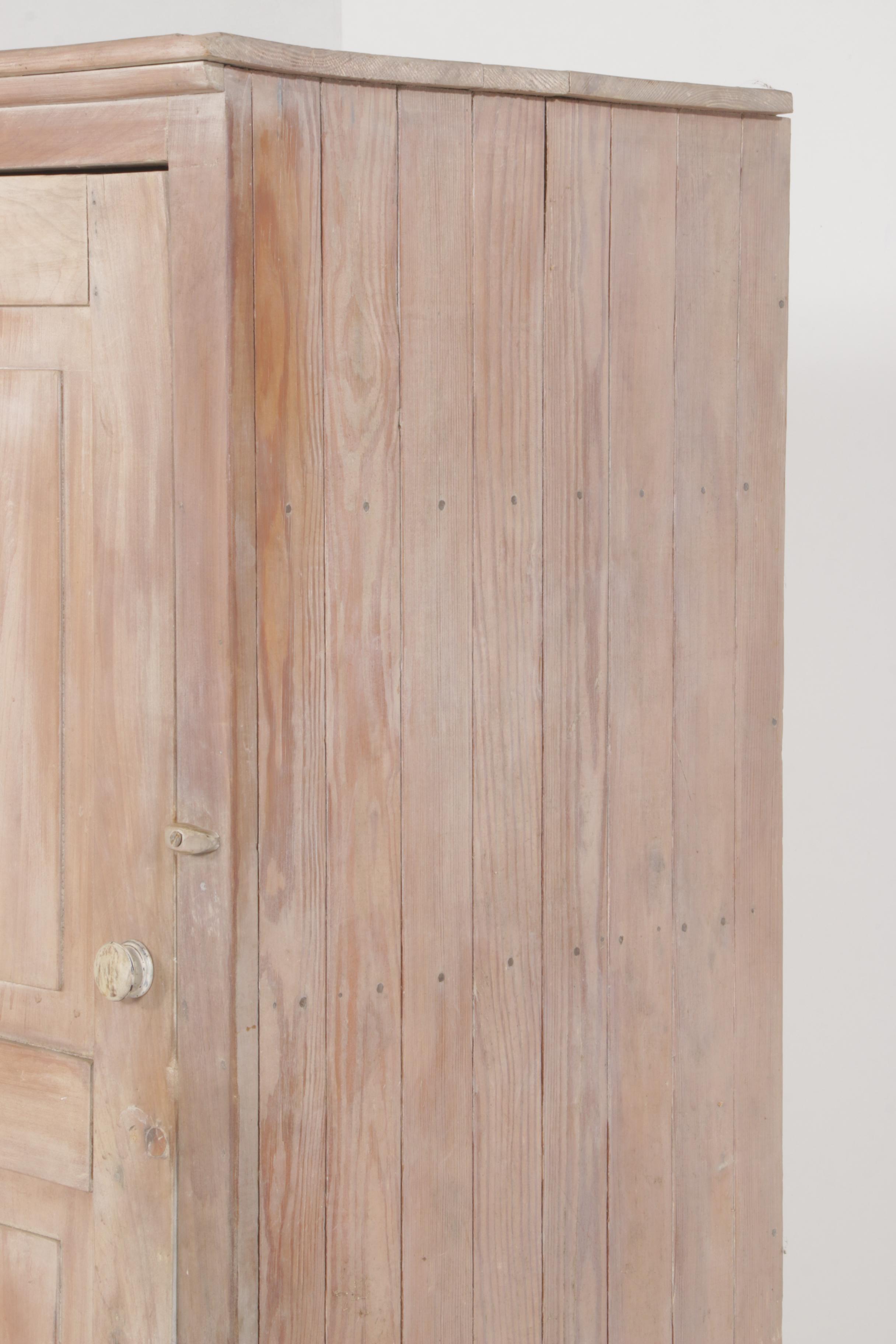 American Primitive Wooden Pantry Cabinet, Late 19th Century/Early 20th century