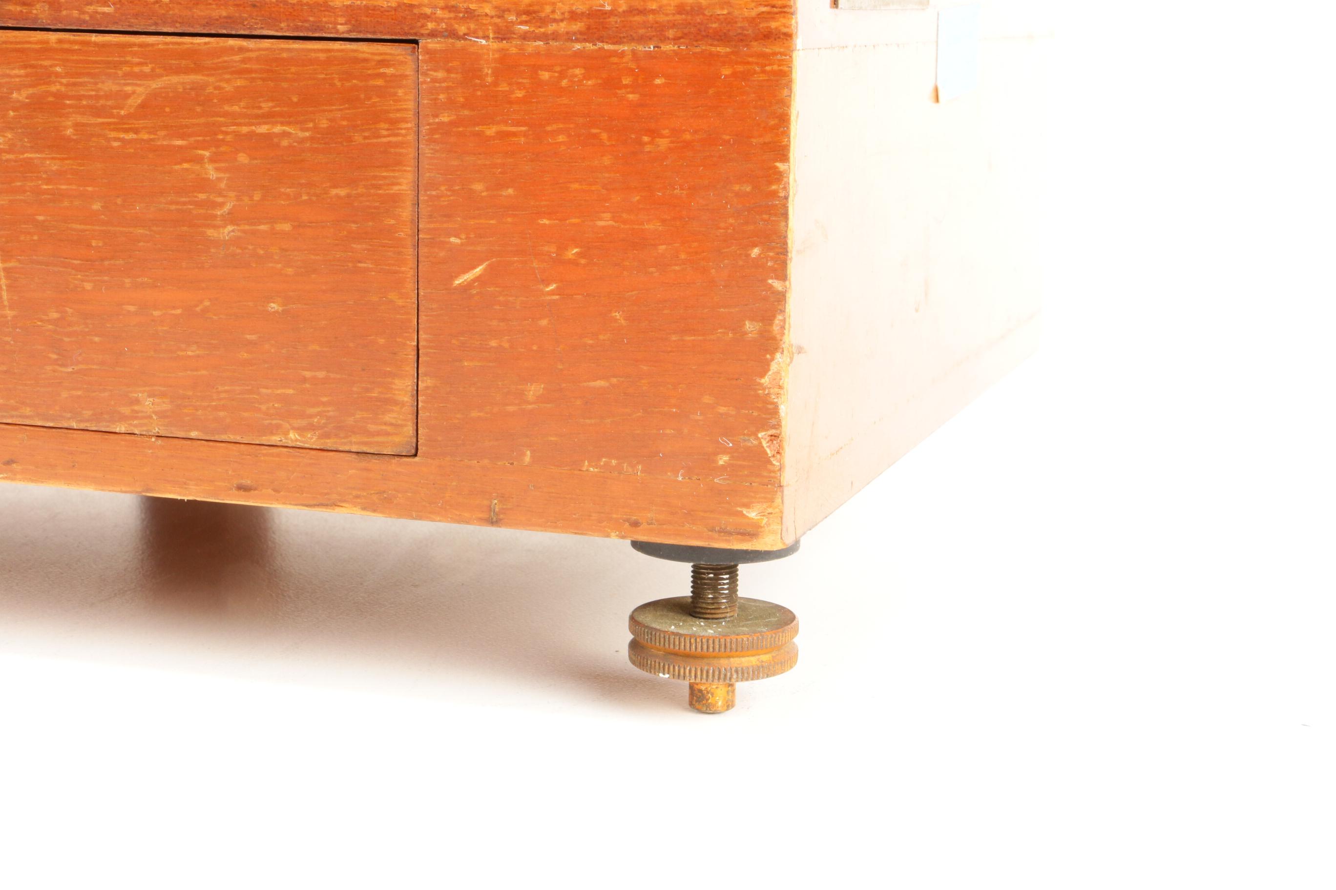 Christian Becker "Chainomatic" Analytical Balance Scale, Early 20th Century