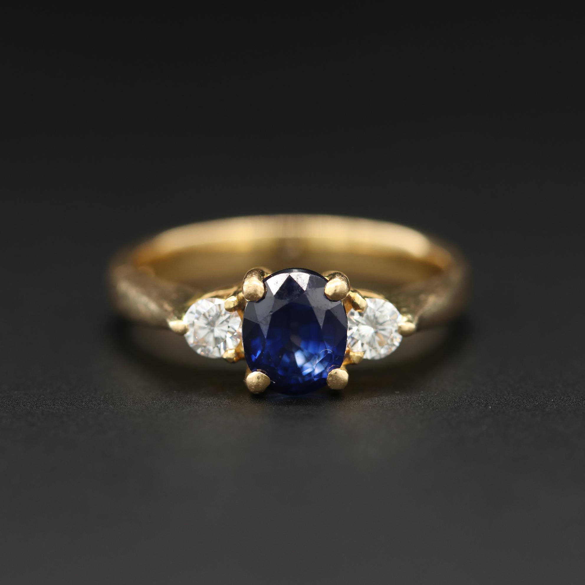 18K Yellow Gold Sapphrie and Diamond Ring