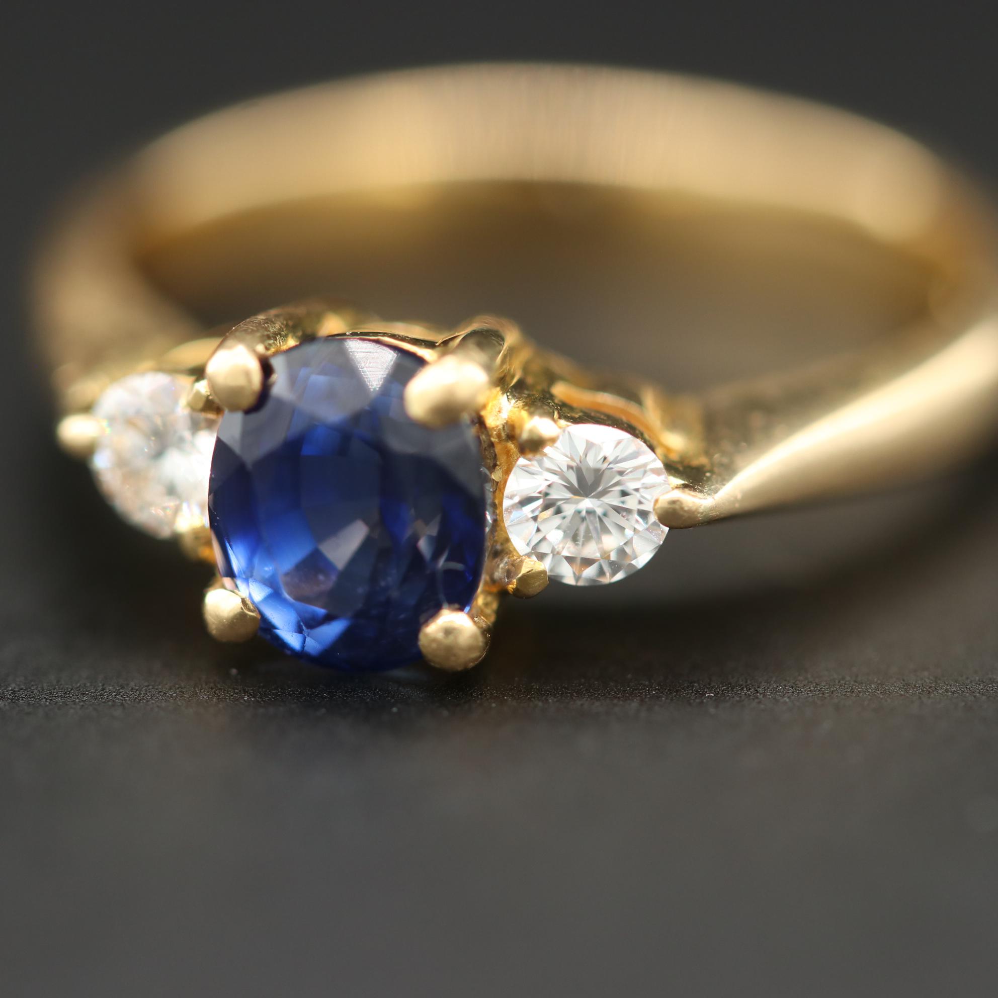18K Yellow Gold Sapphrie and Diamond Ring