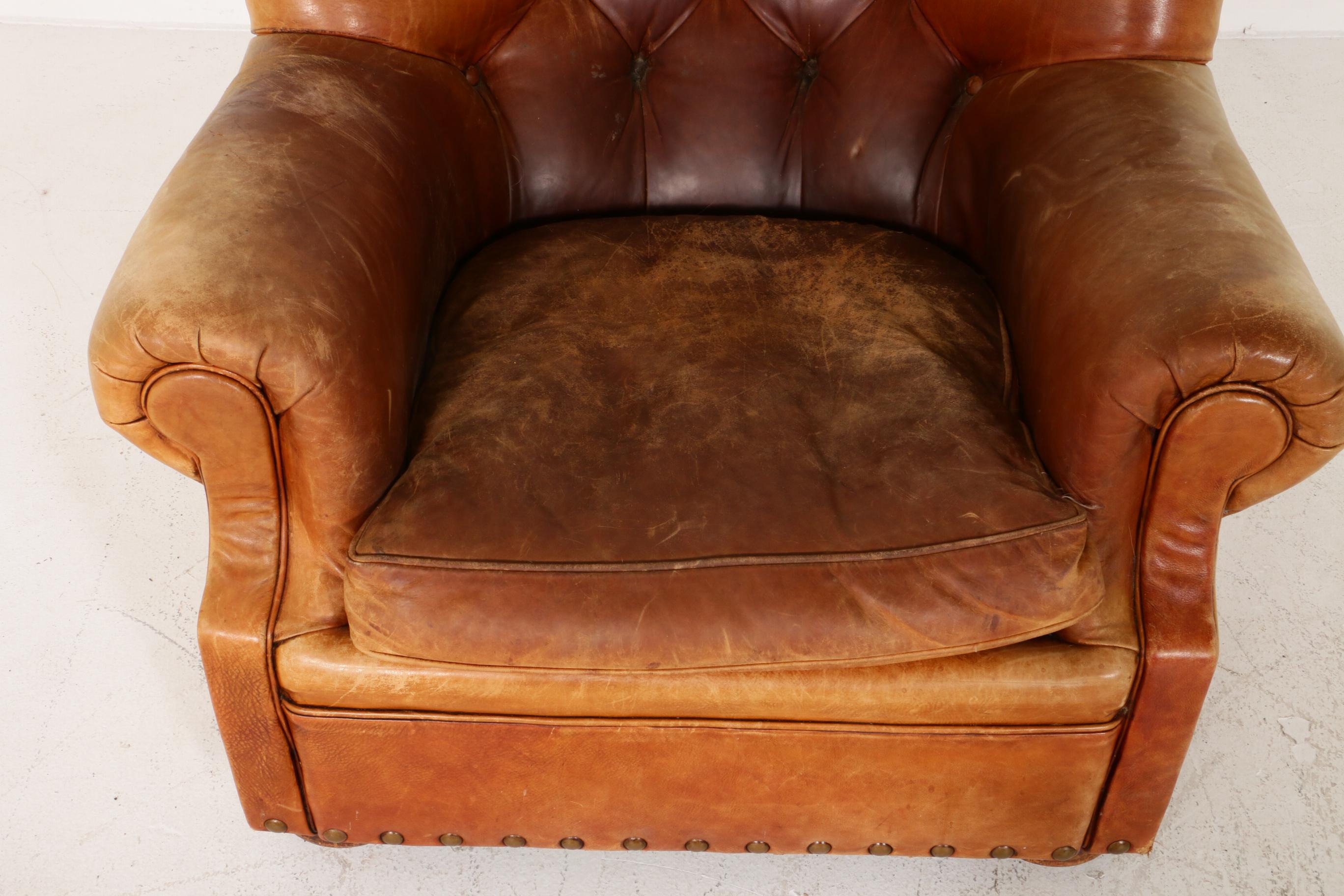 Ralph Lauren Nailhead Tufted Back Leather Club Chair