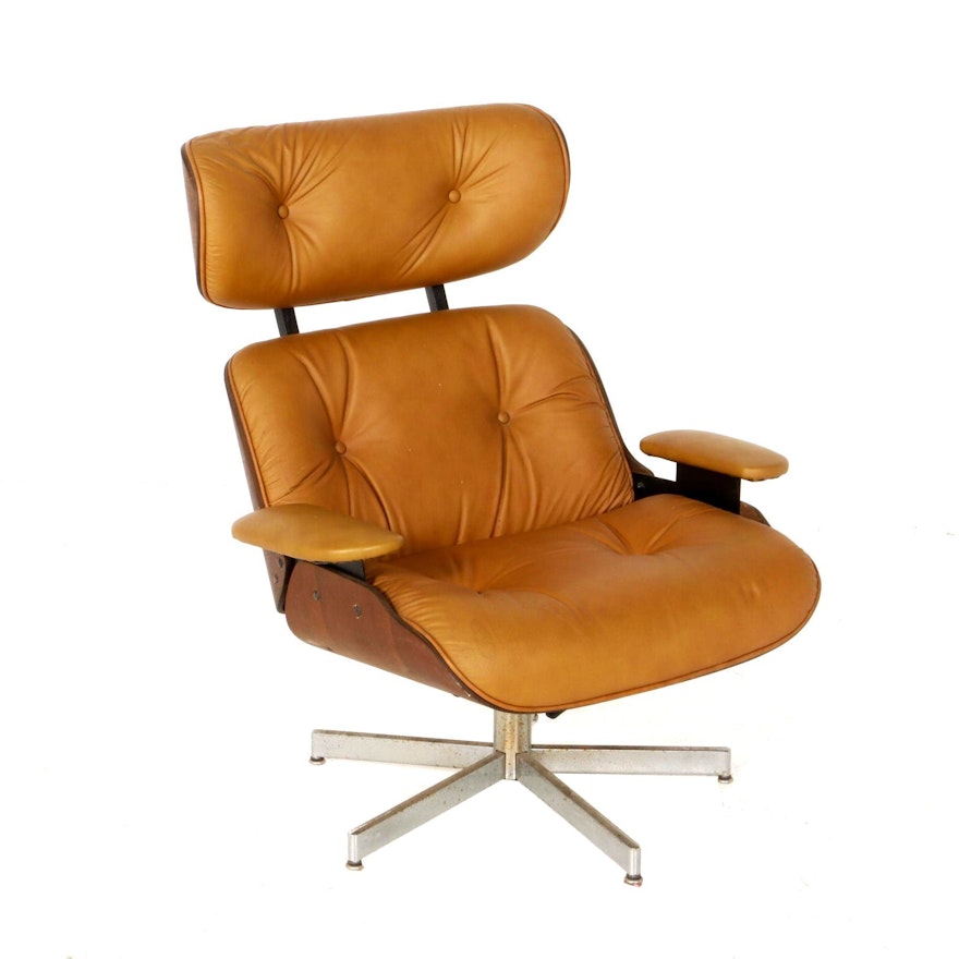 Mid Century Modern Lounge Chair in the Style of Eames for Herman Miller