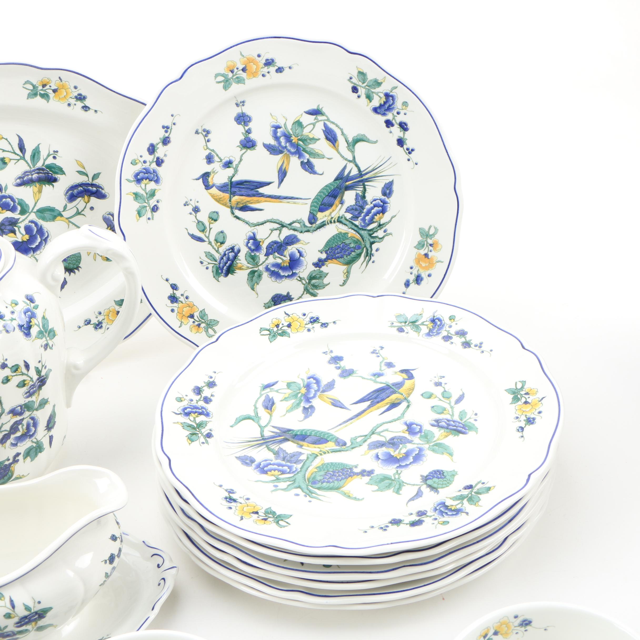 Villeroy & Boch "Phoenix Blau" Porcelain Dinnerware, Late 20th Century