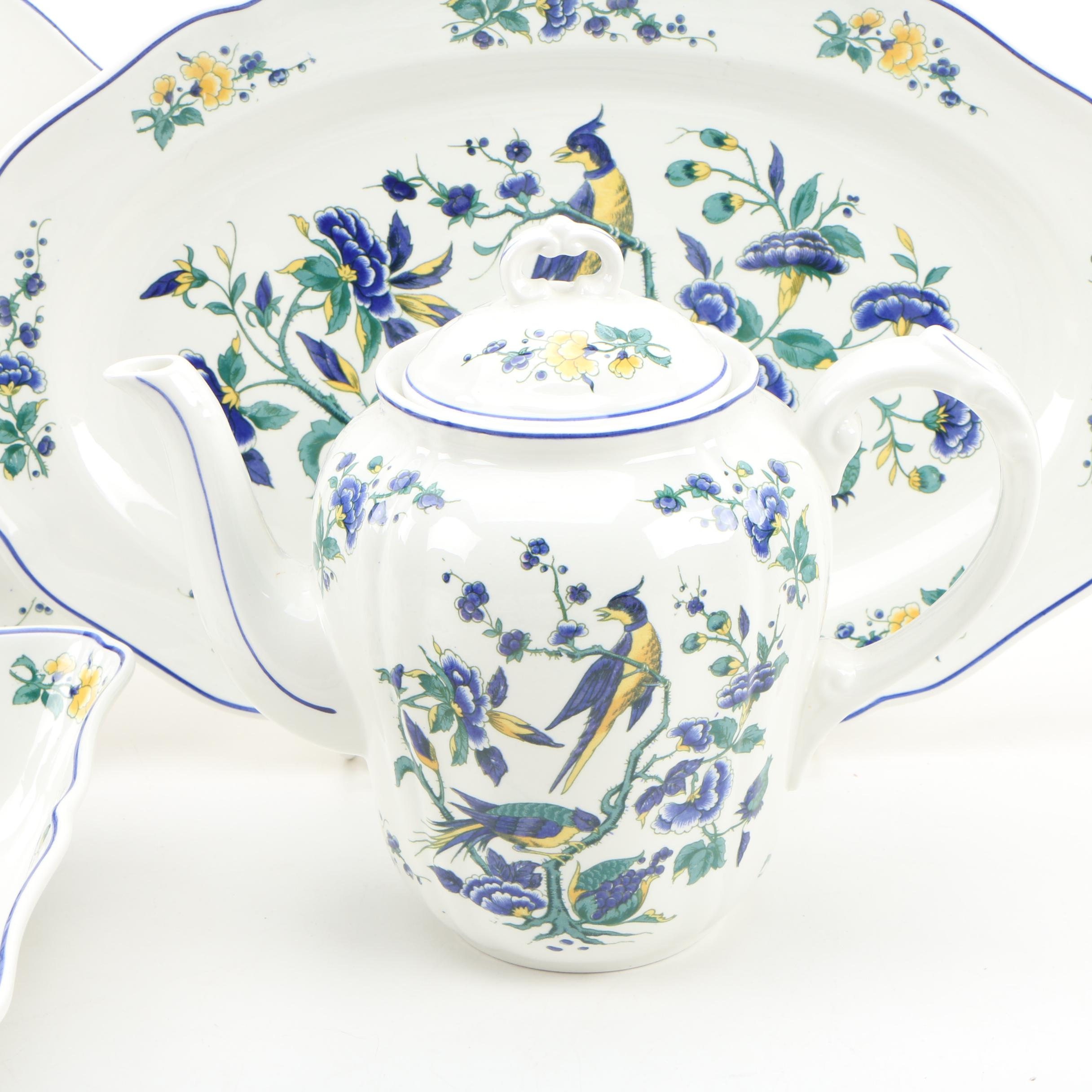 Villeroy & Boch "Phoenix Blau" Porcelain Dinnerware, Late 20th Century
