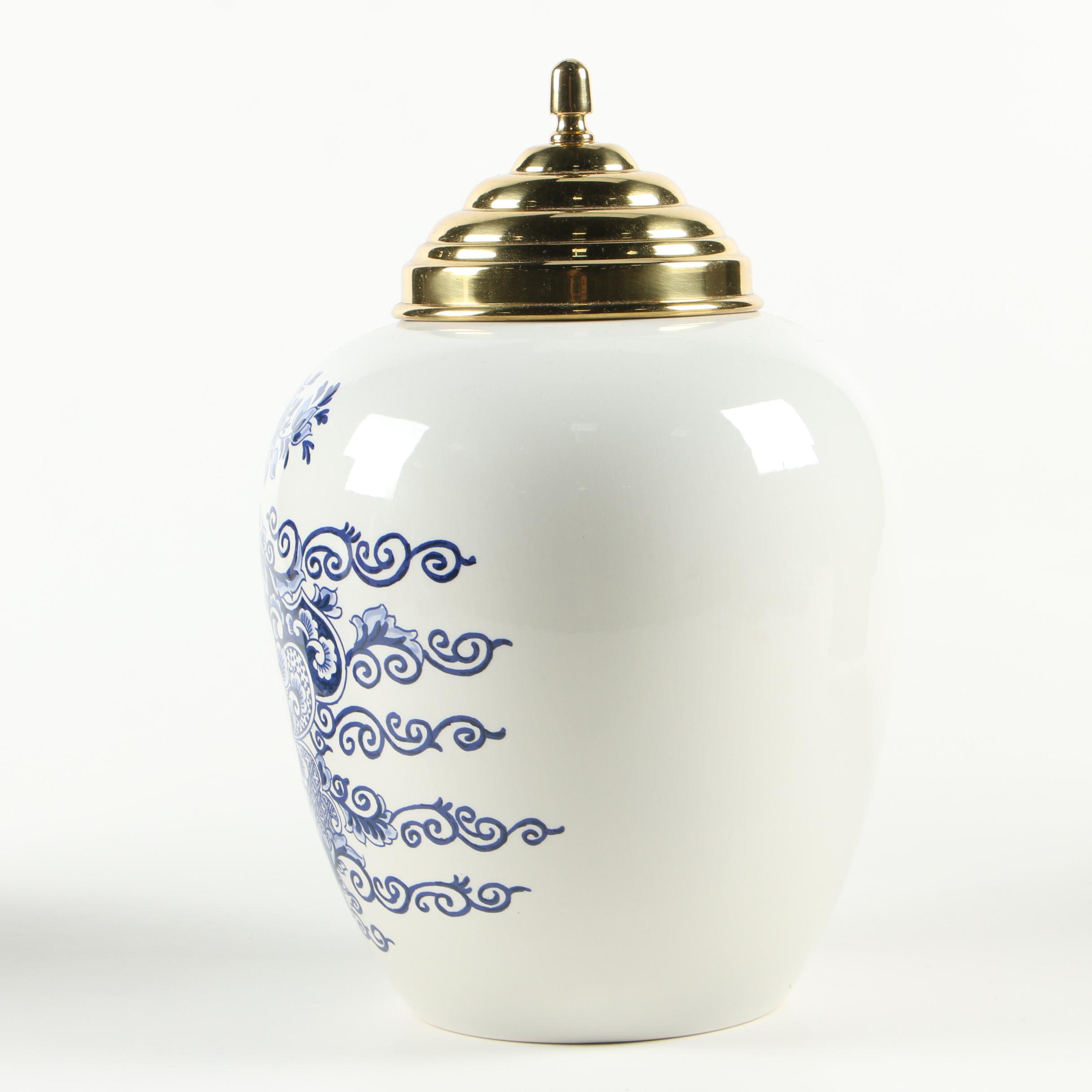 Royal Goedewaagen "Texas" Delftware Tobacco Jar