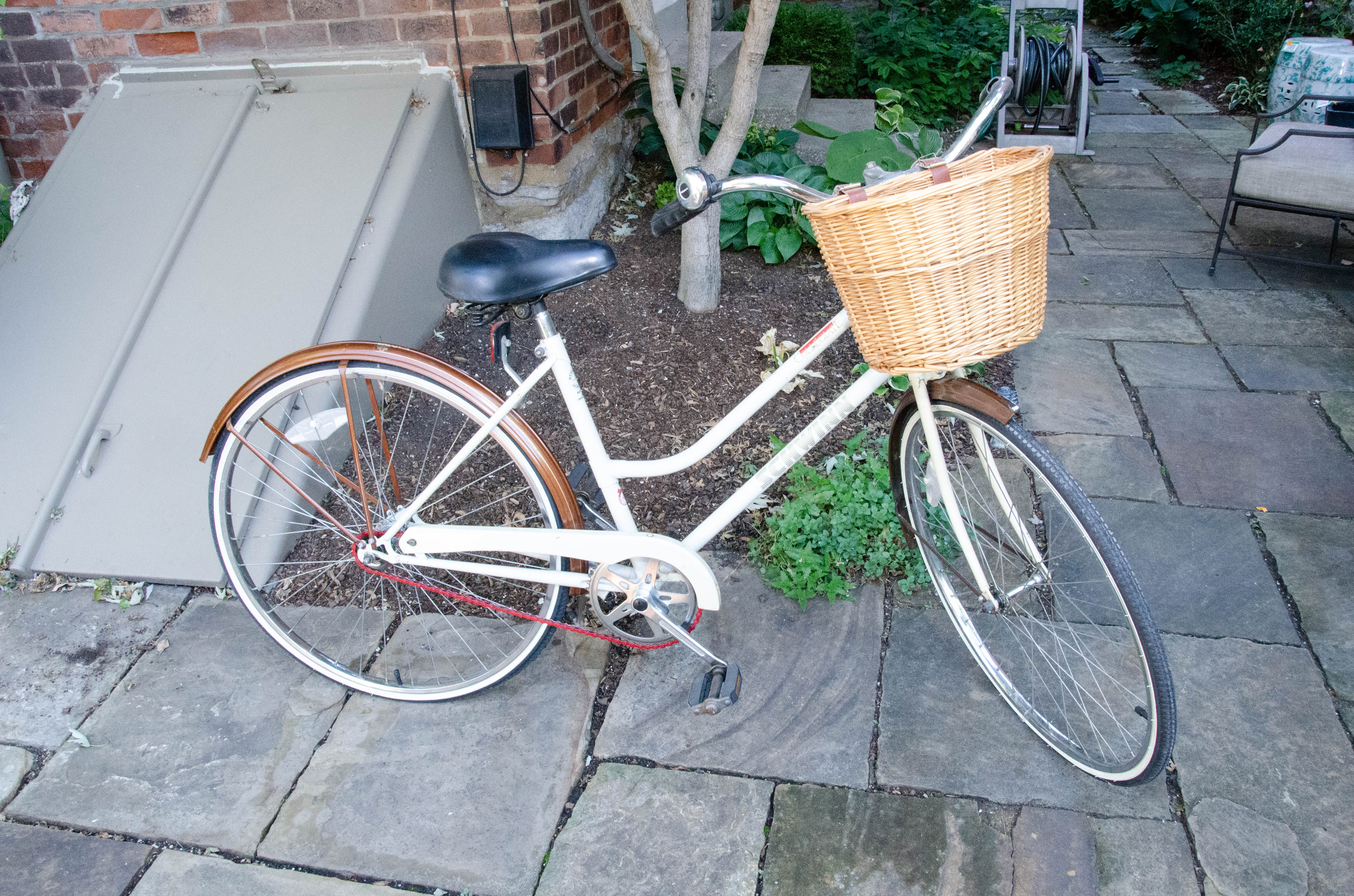 Schwinn Collegiate 3-Speed Bicycle with Wicker Basket, 1980s