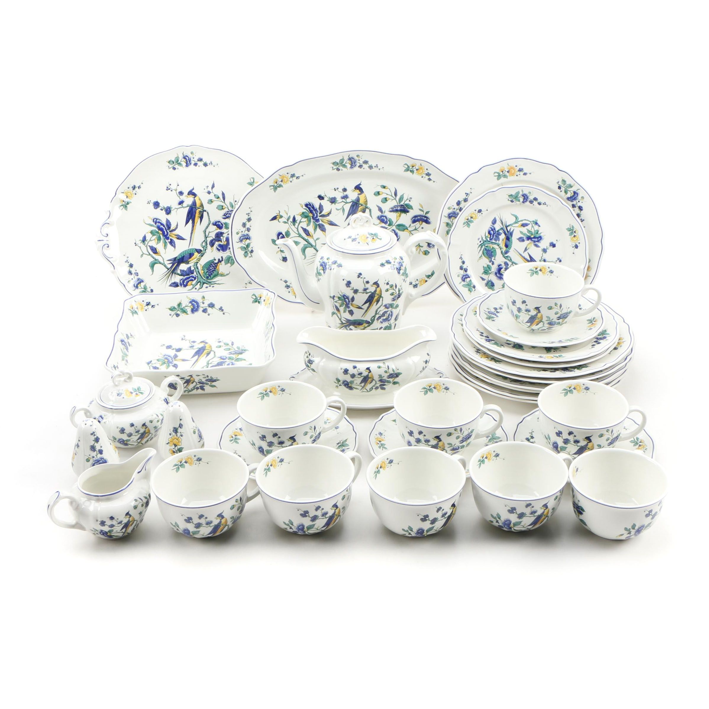 Villeroy & Boch "Phoenix Blau" Porcelain Dinnerware, Late 20th Century