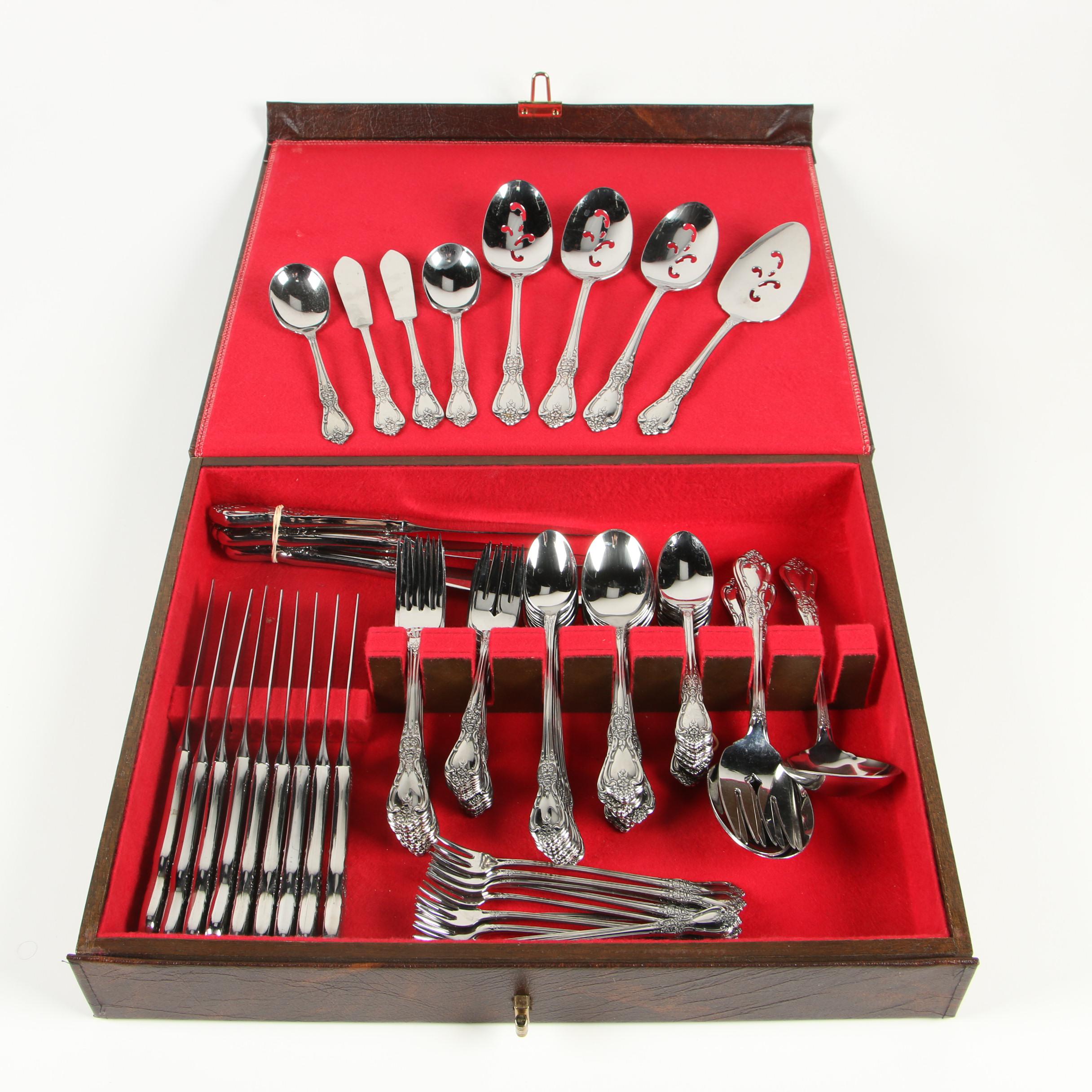 Oneida "Kennett Square" Stainless Steel Flatware Service for Twelve with Chest