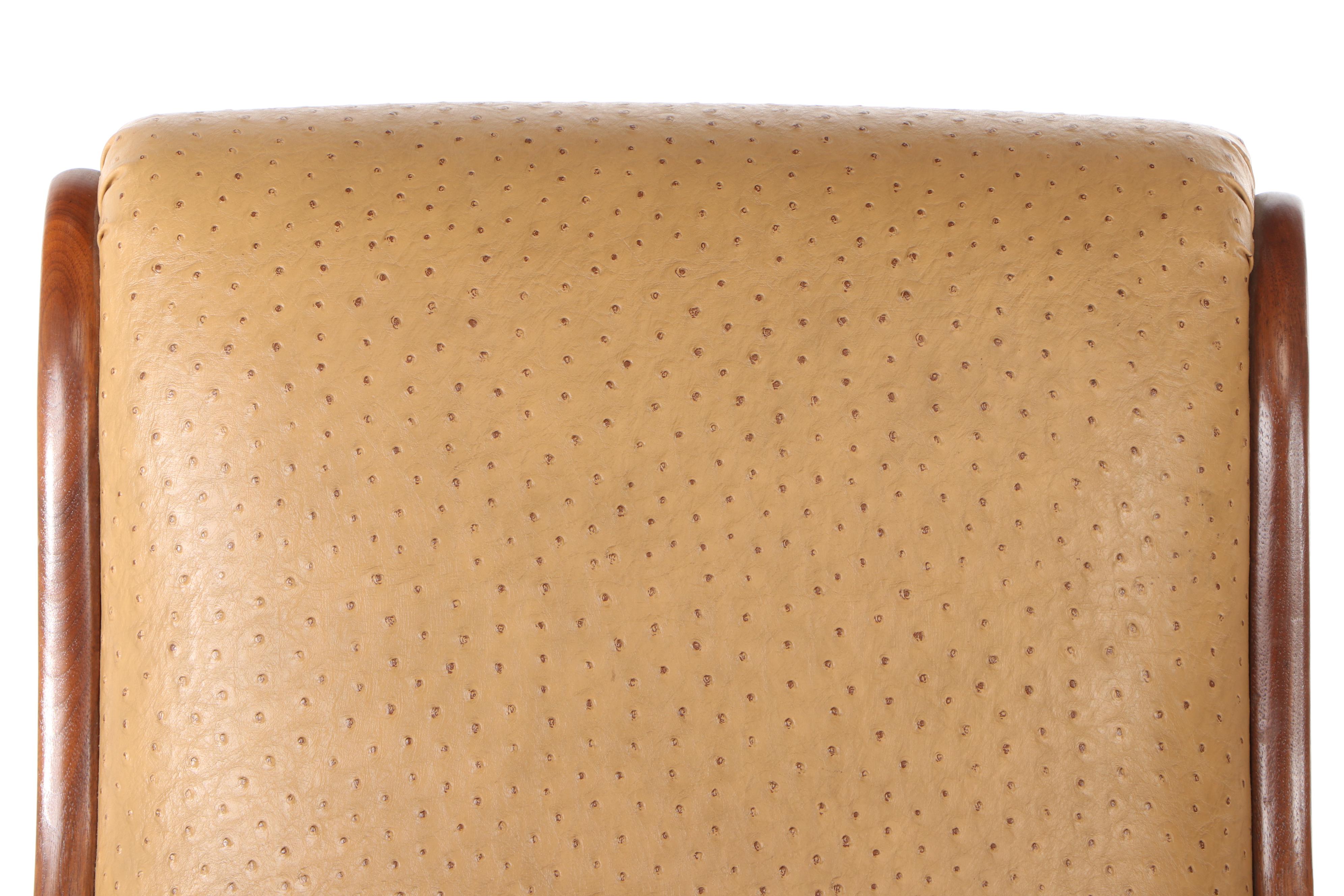 Early Victorian Walnut Invalid or Barber's Reclining Chair, Mid-19th Century