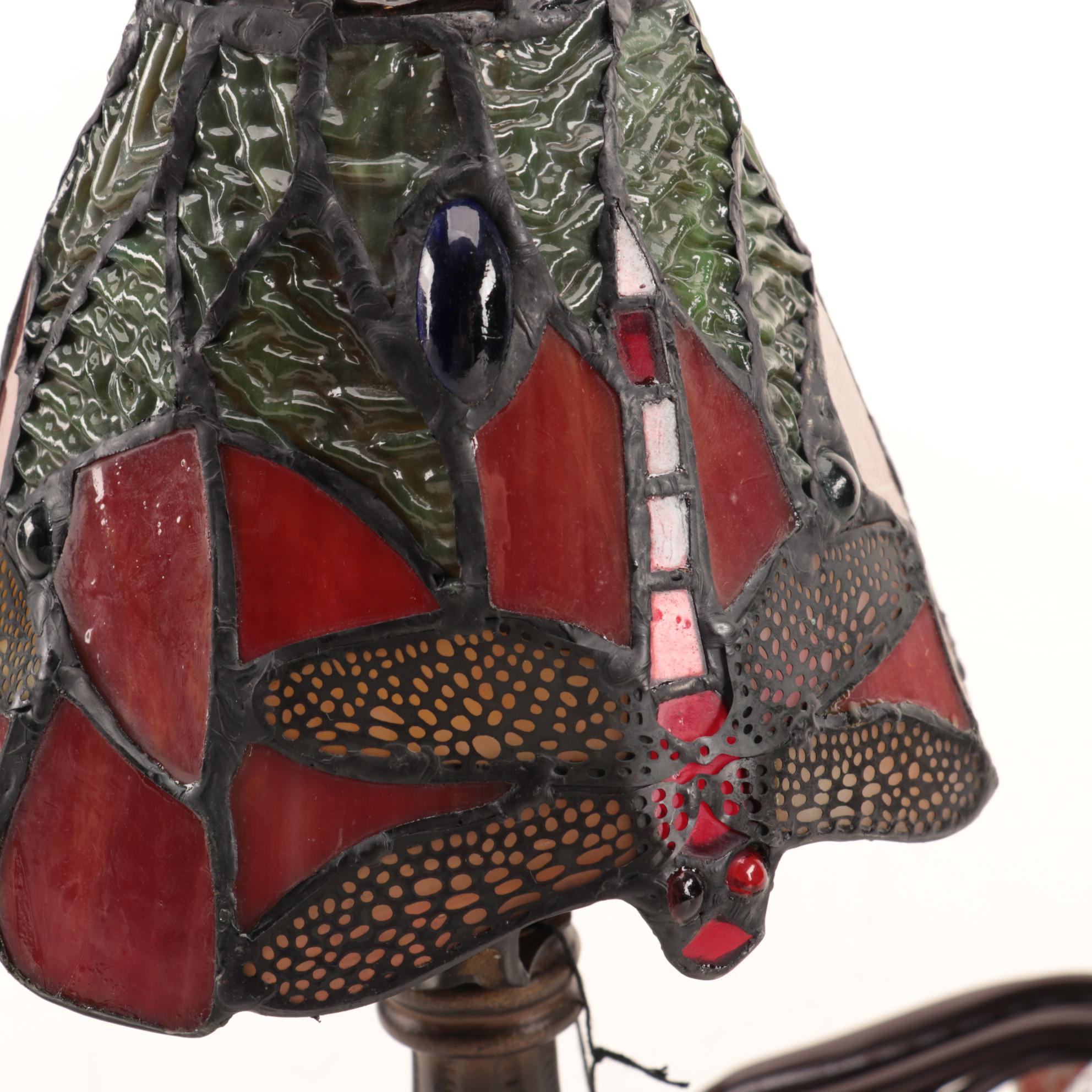 Dale Tiffany Dragonfly Accent Lamp with Art Glass Shade, Contemporary
