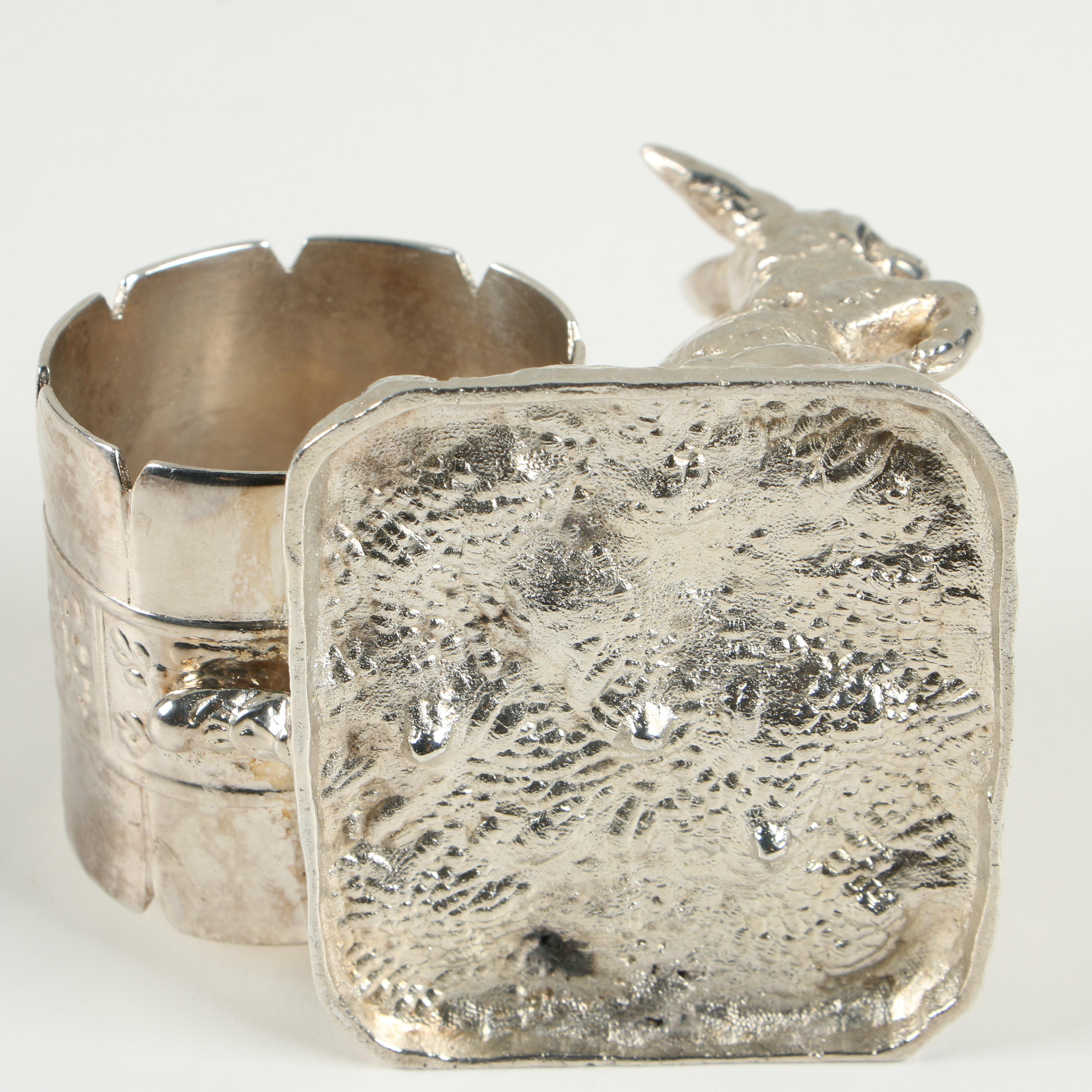 Pairpoint Mfg. Silver Plate Rabbit Figural Napkin Rings