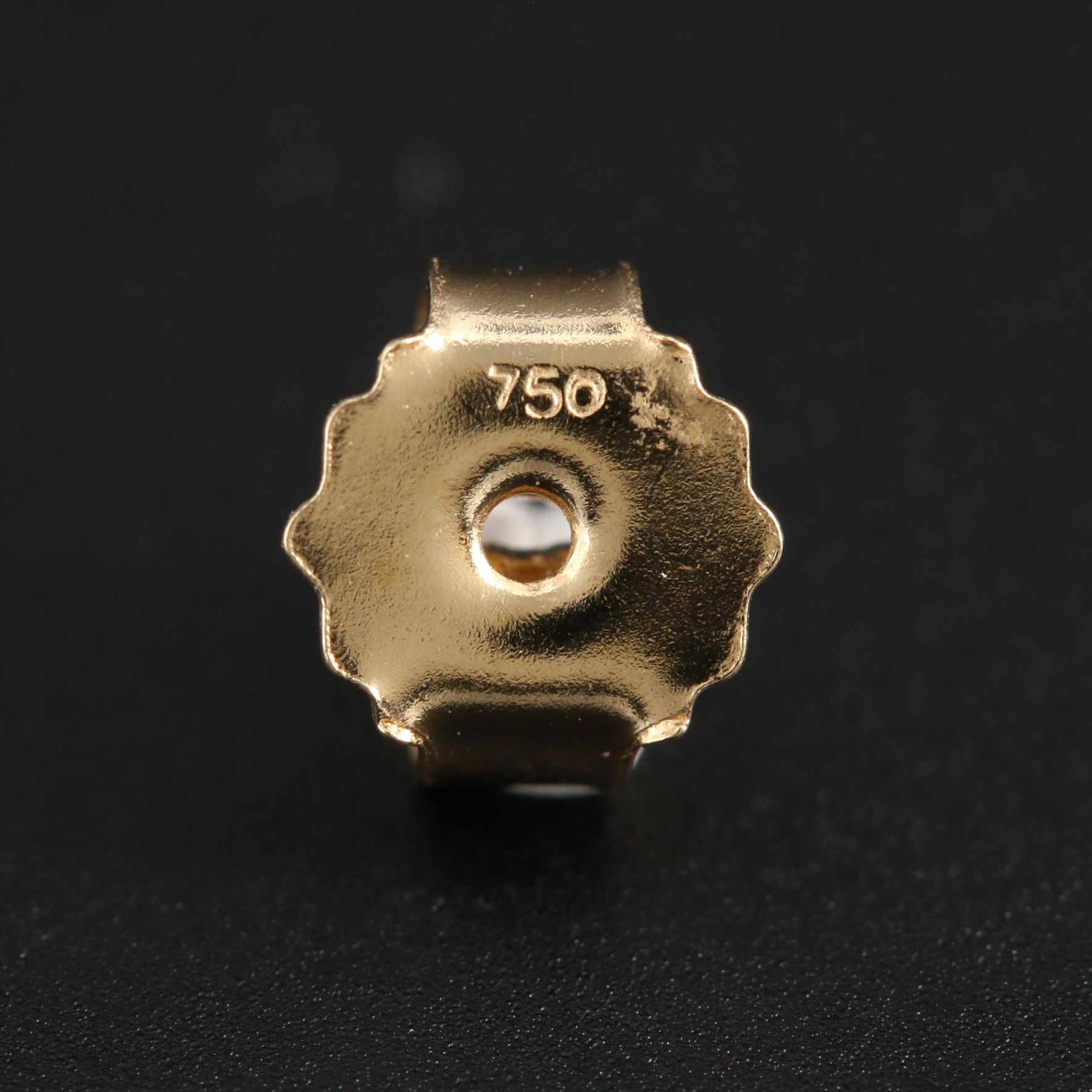 18K Yellow Gold Button Earrings