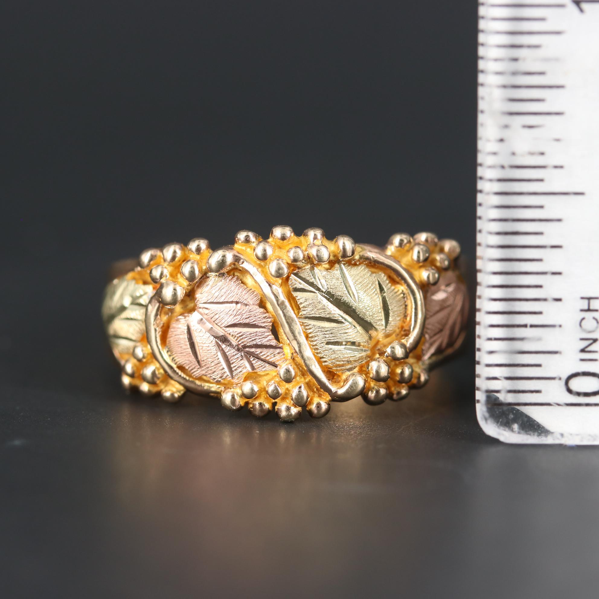 10K Yellow Gold Leaf Motif Ring With 10K Green and Rose Accents