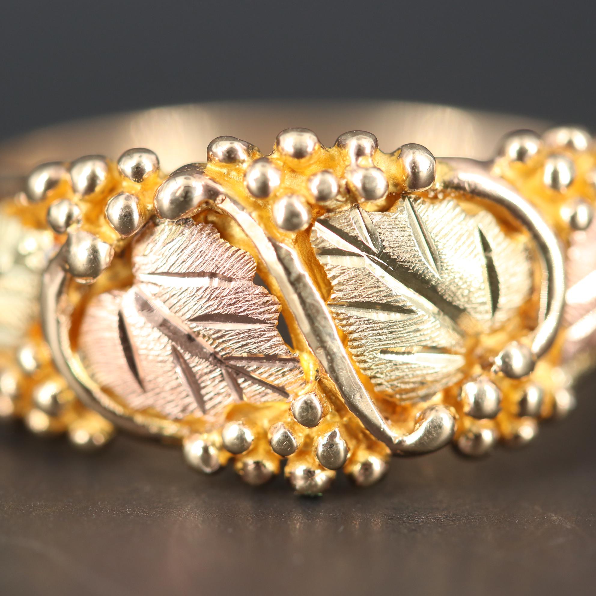 10K Yellow Gold Leaf Motif Ring With 10K Green and Rose Accents