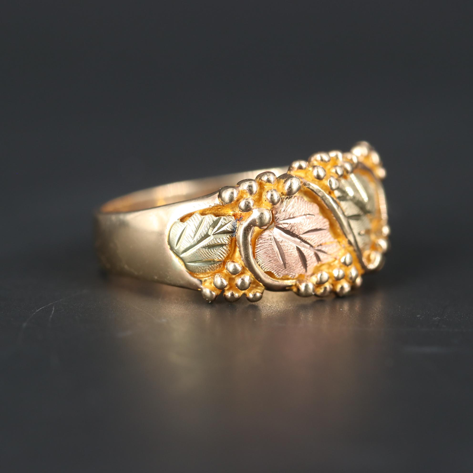 10K Yellow Gold Leaf Motif Ring With 10K Green and Rose Accents