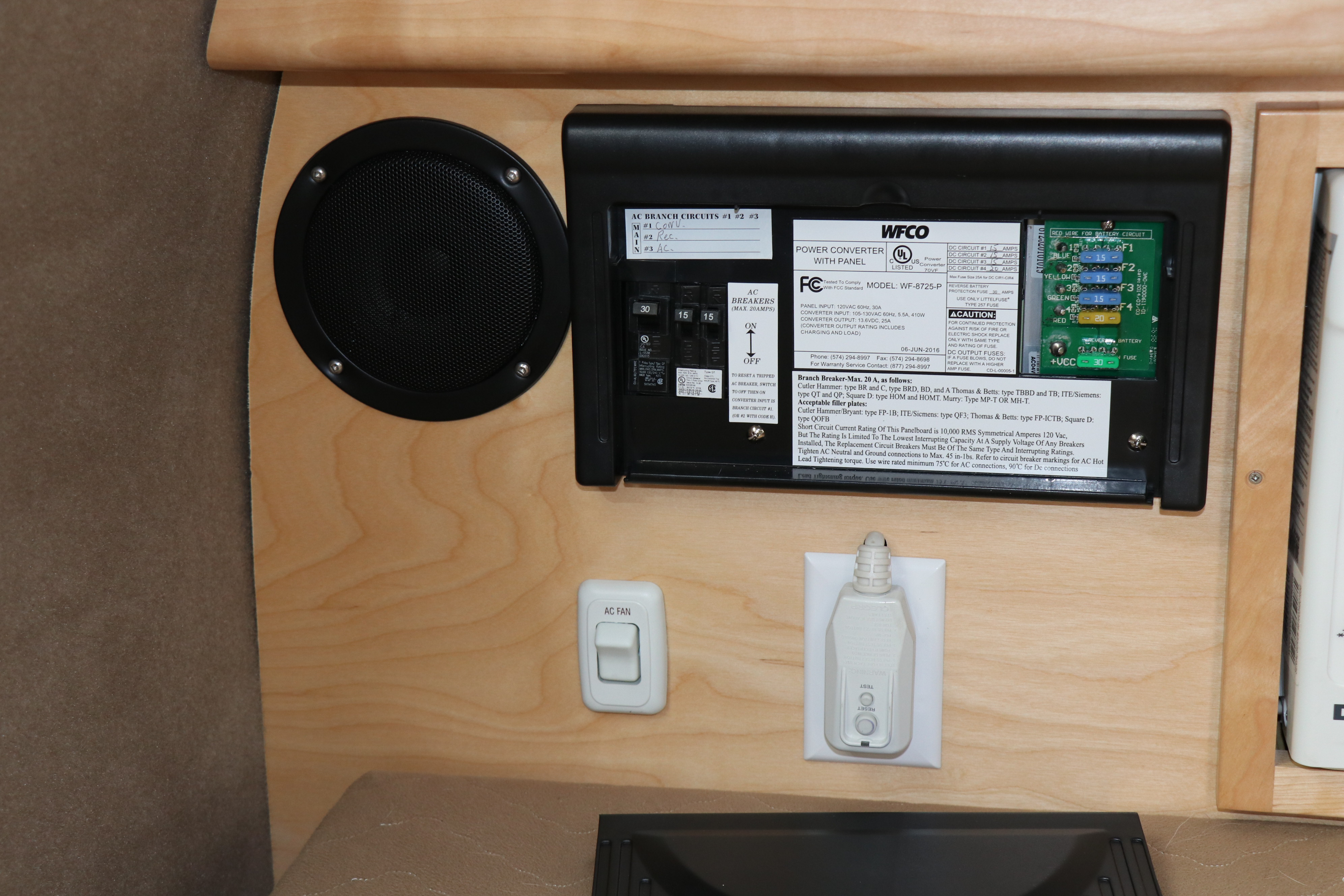 MyPod by Little Guy Teardrop Camper Trailer