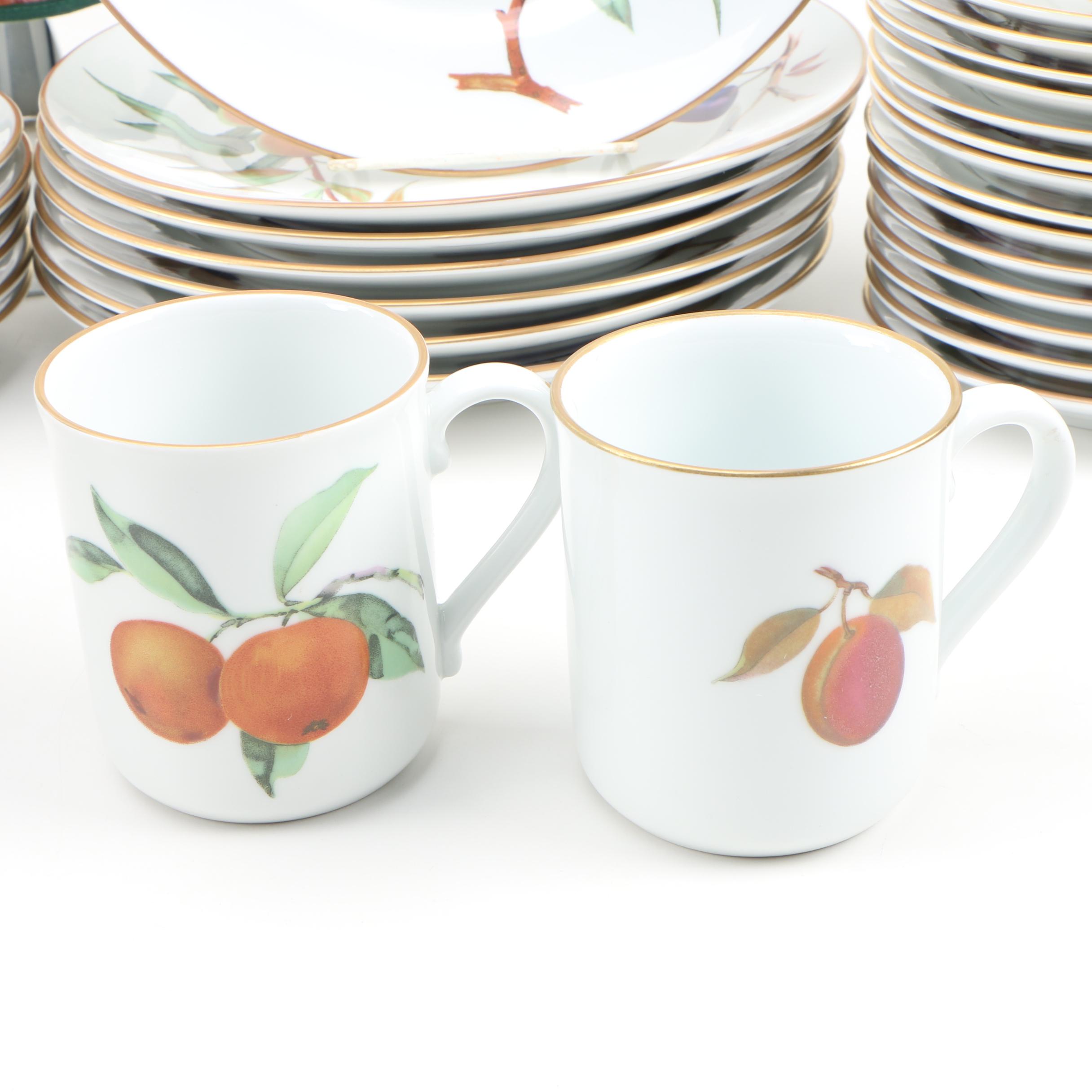 Royal Worcester "Evesham Gold" Porcelain Dinnerware