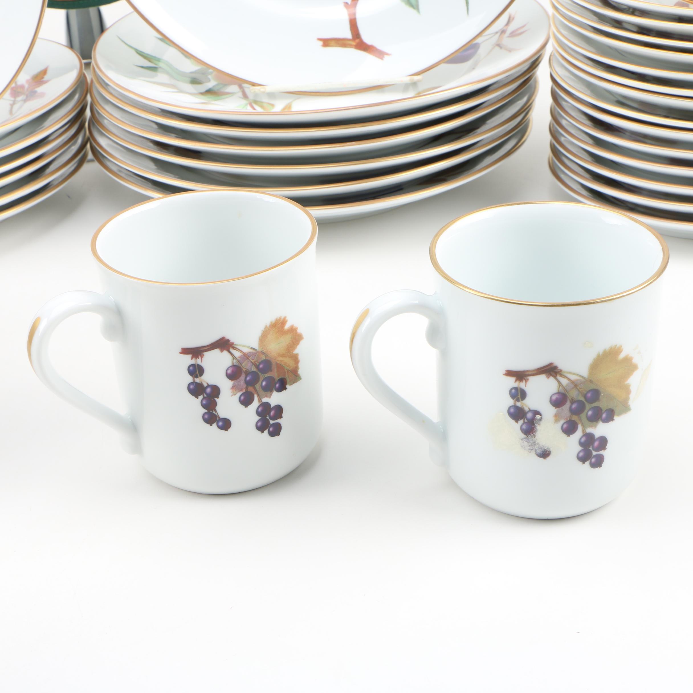 Royal Worcester "Evesham Gold" Porcelain Dinnerware