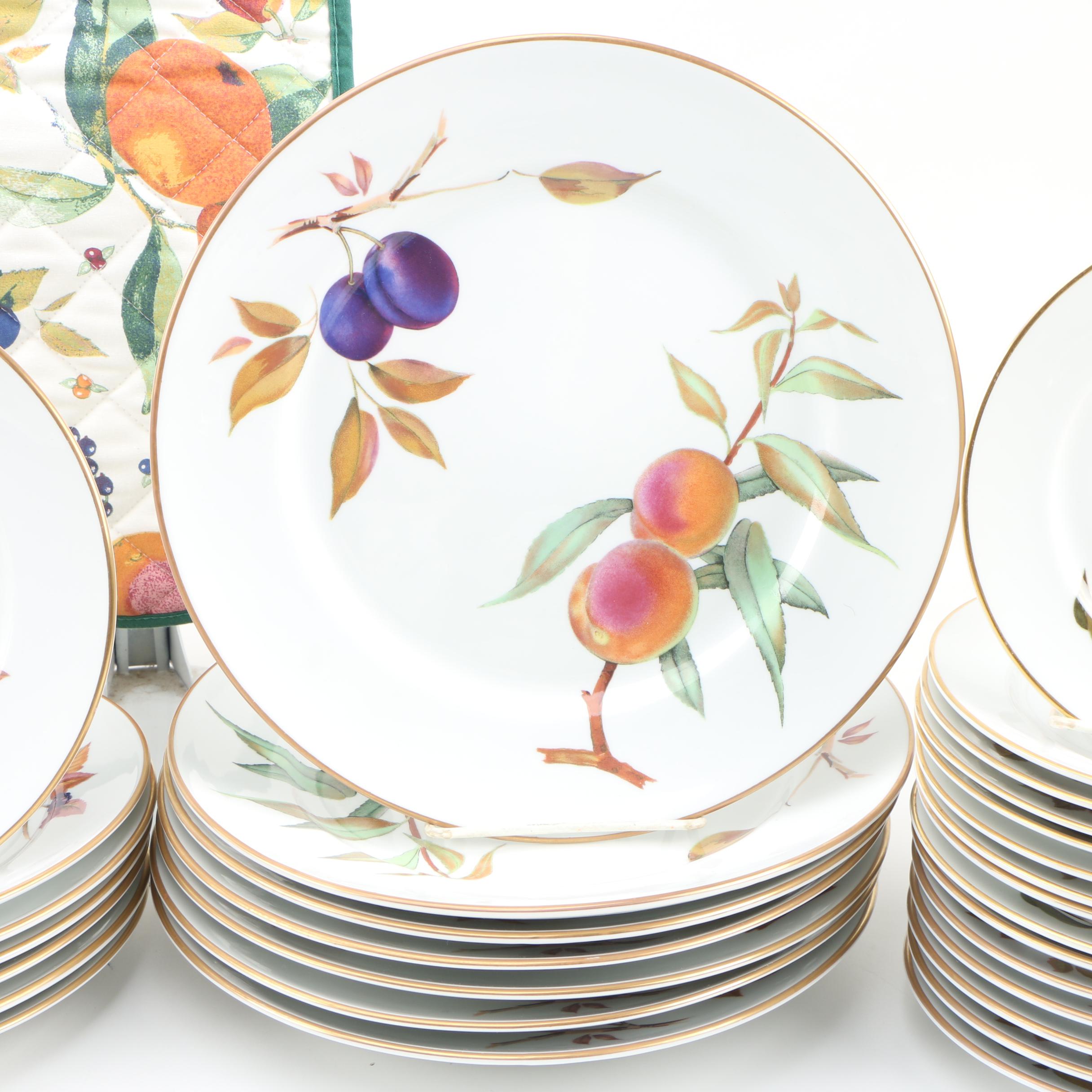 Royal Worcester "Evesham Gold" Porcelain Dinnerware