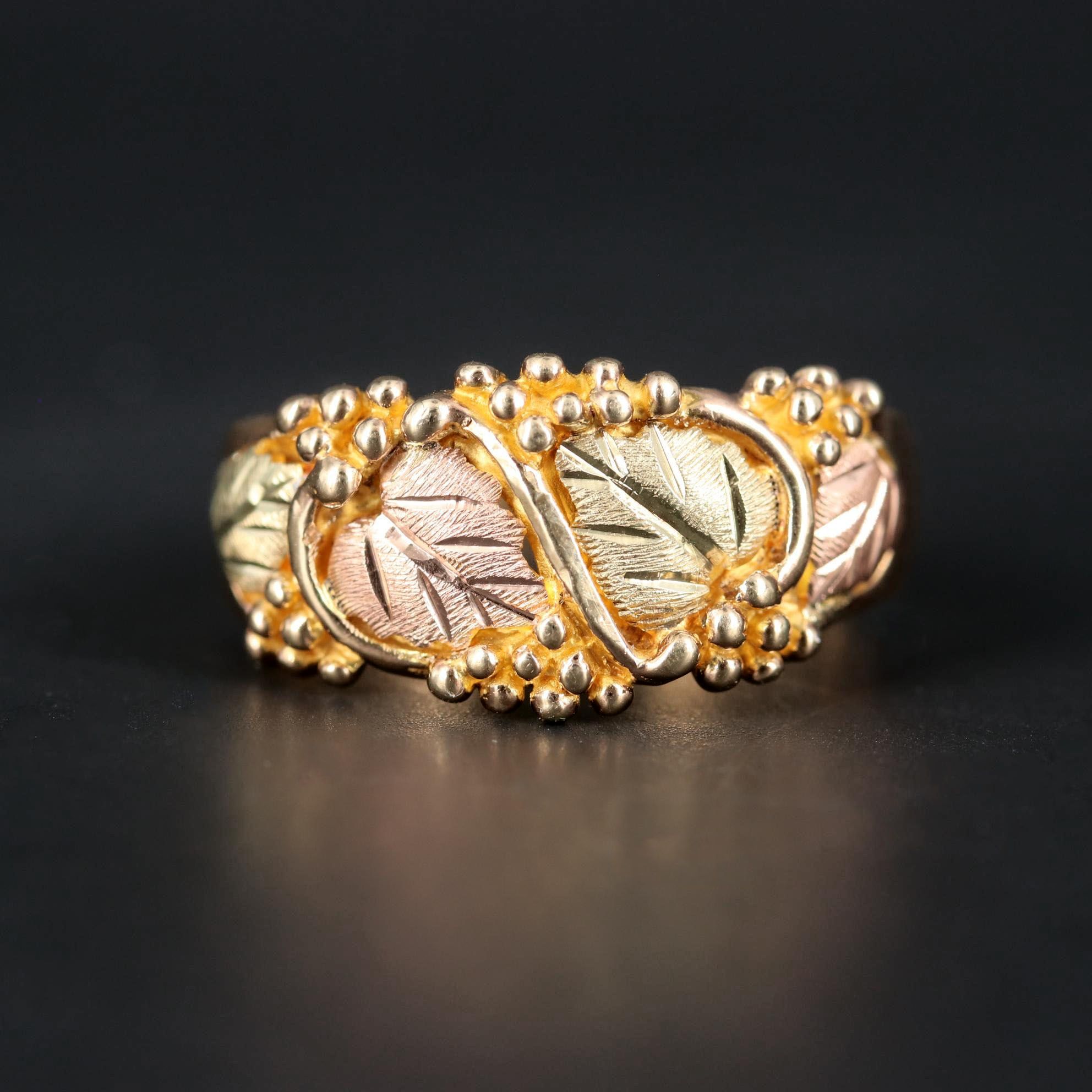 10K Yellow Gold Leaf Motif Ring With 10K Green and Rose Accents