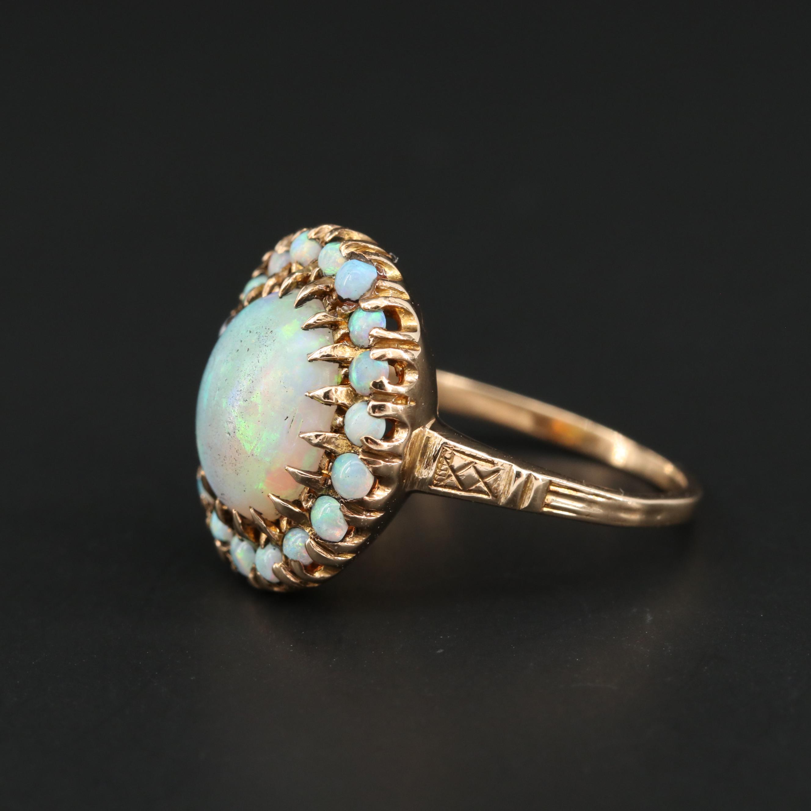 Antique 10K Yellow Gold Opal Ring