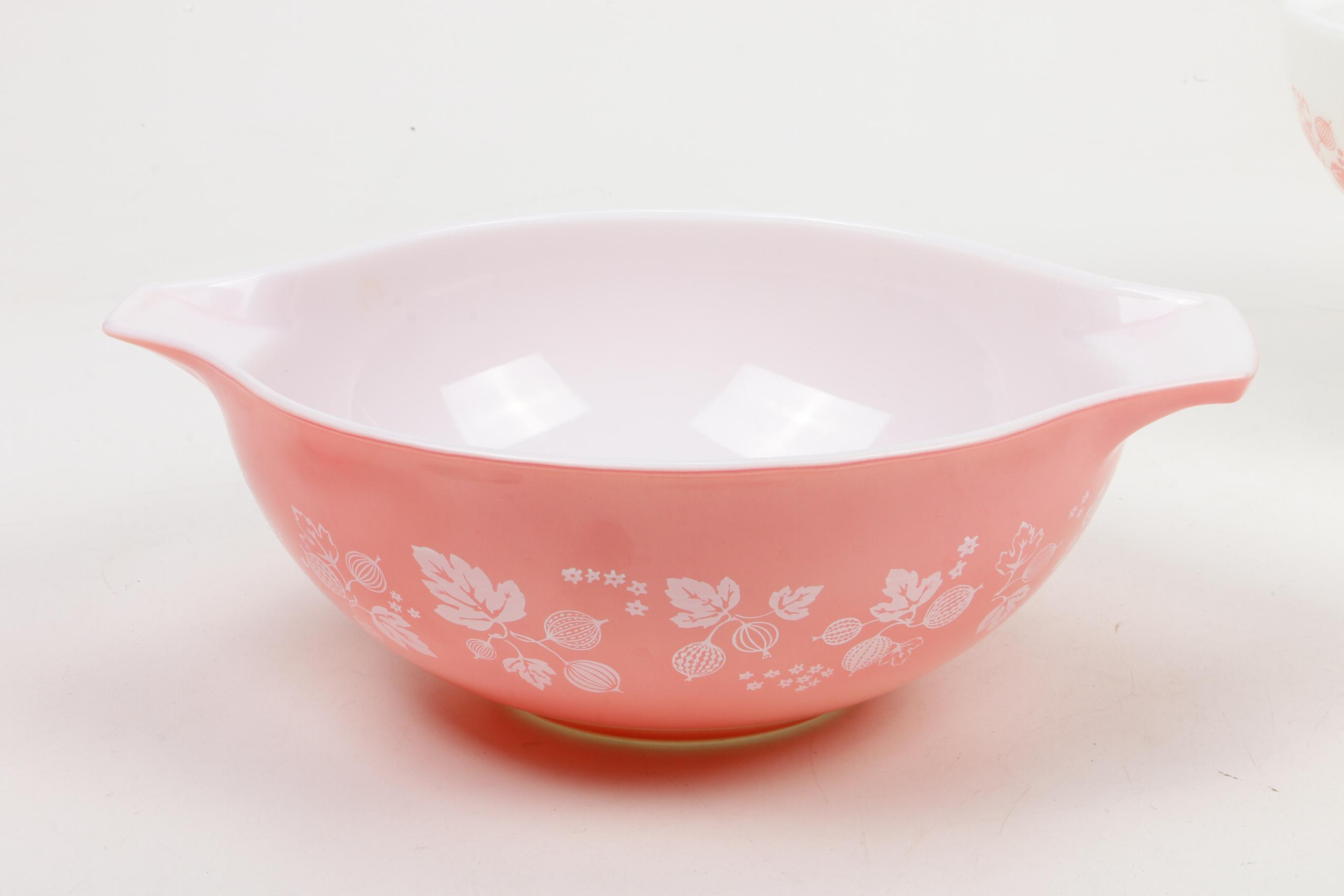 Pyrex "Gooseberry Pink" Glass Cinderella Mixing Bowls, 1957–1966