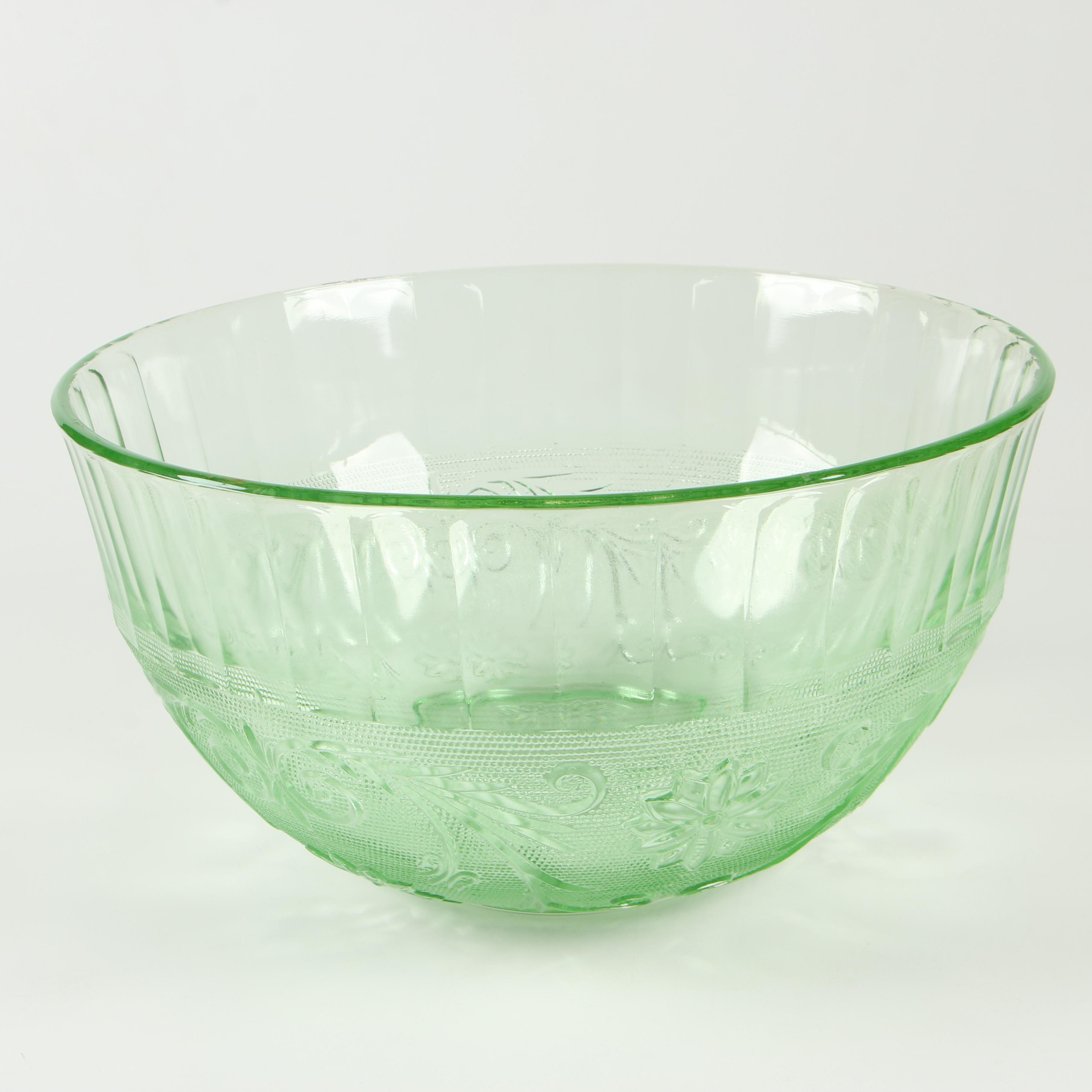 Tiara Chantilly Green Sandwich Glass Punch Bowl Set