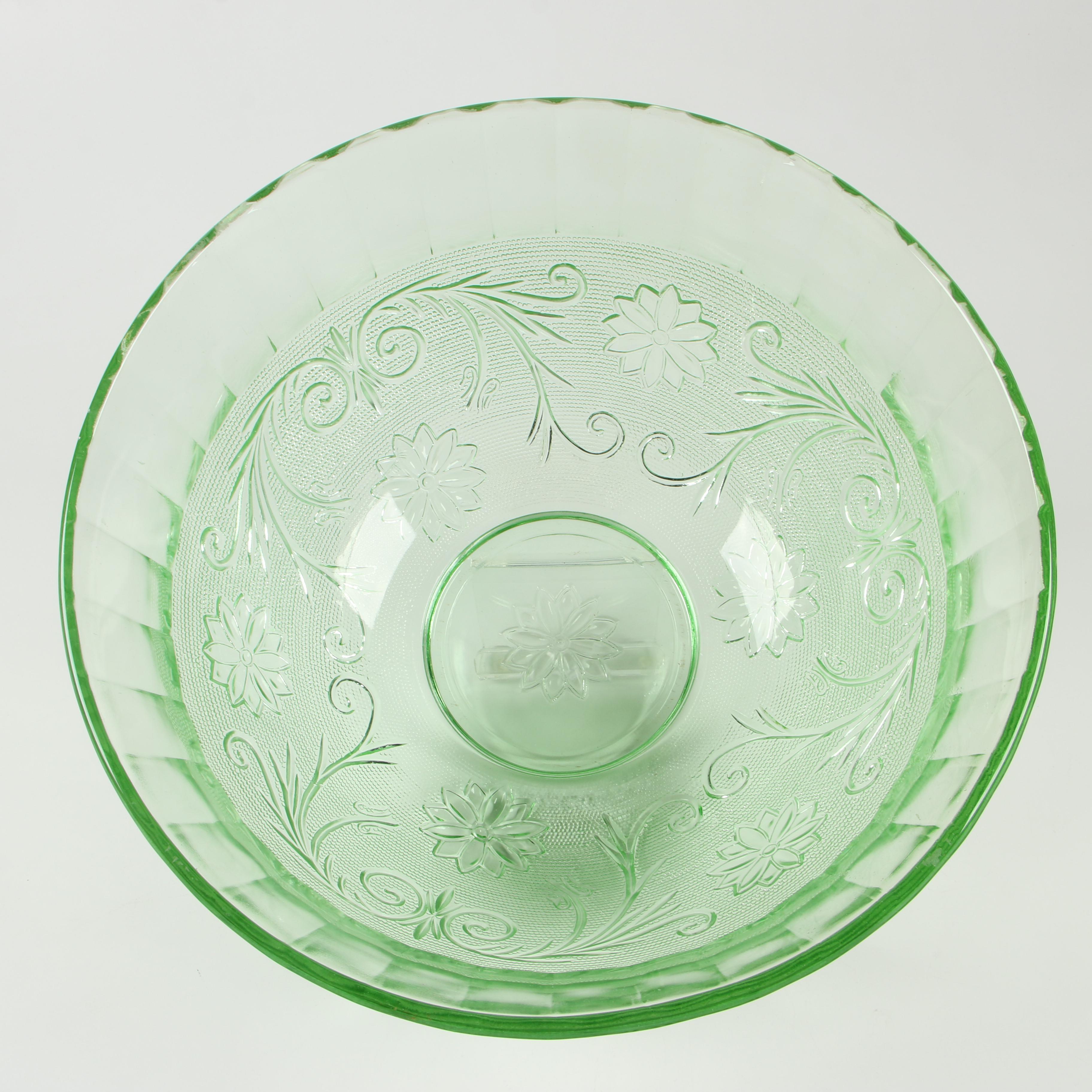 Tiara Chantilly Green Sandwich Glass Punch Bowl Set