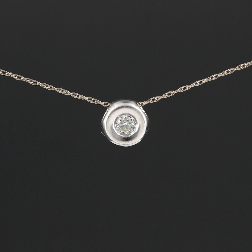 14K White Gold Diamond Pendant Necklace