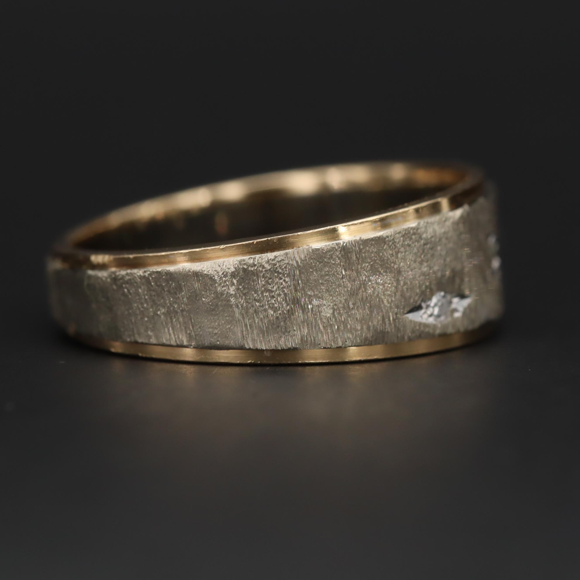 Famor 14K White and Yellow Gold Diamond Textured Ring