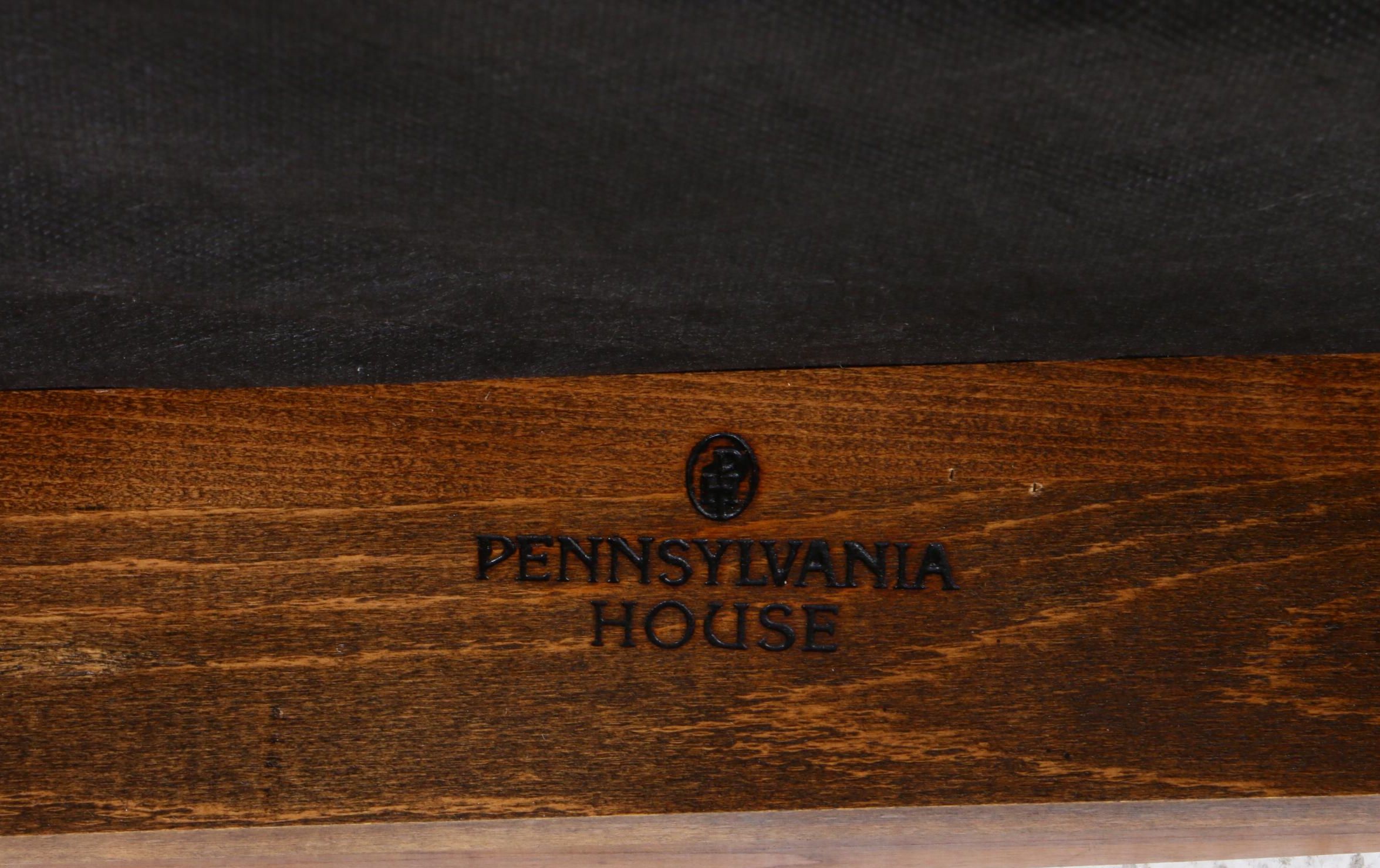 Cherry Queen Anne Style Dining Table and Chairs