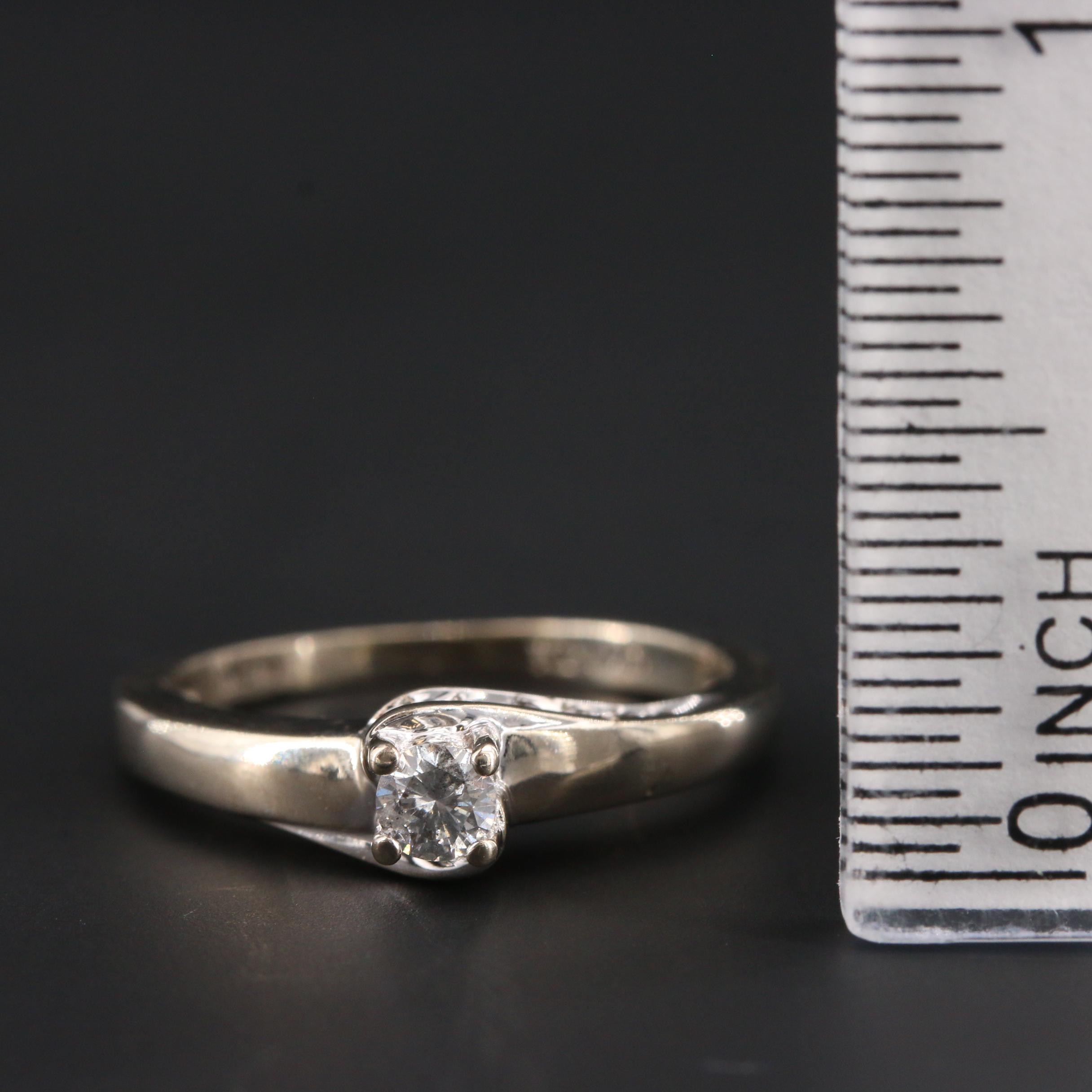 10K White Gold Diamond Ring