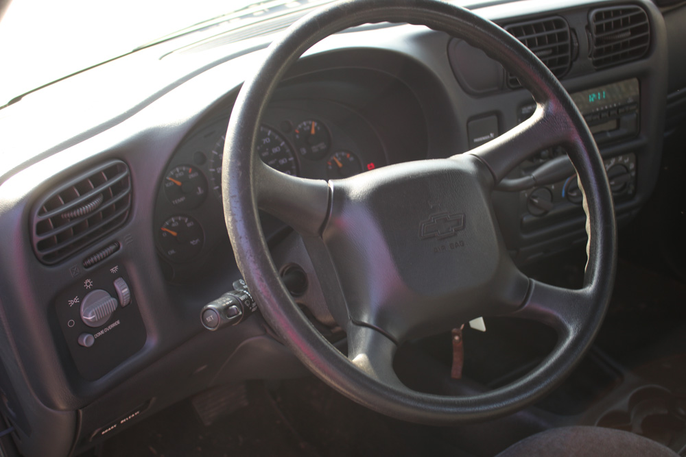 1999 Chevrolet S10 Extended Cab Truck